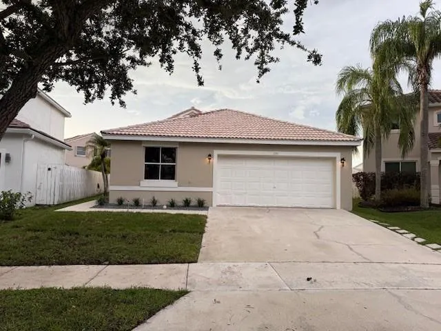1051 BRIAR RIDGE RD
