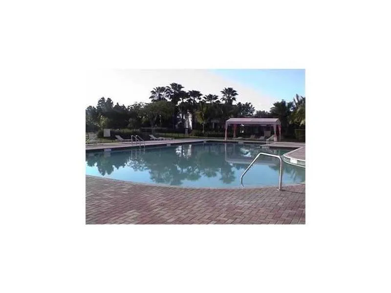 1051 BRIAR RIDGE RD