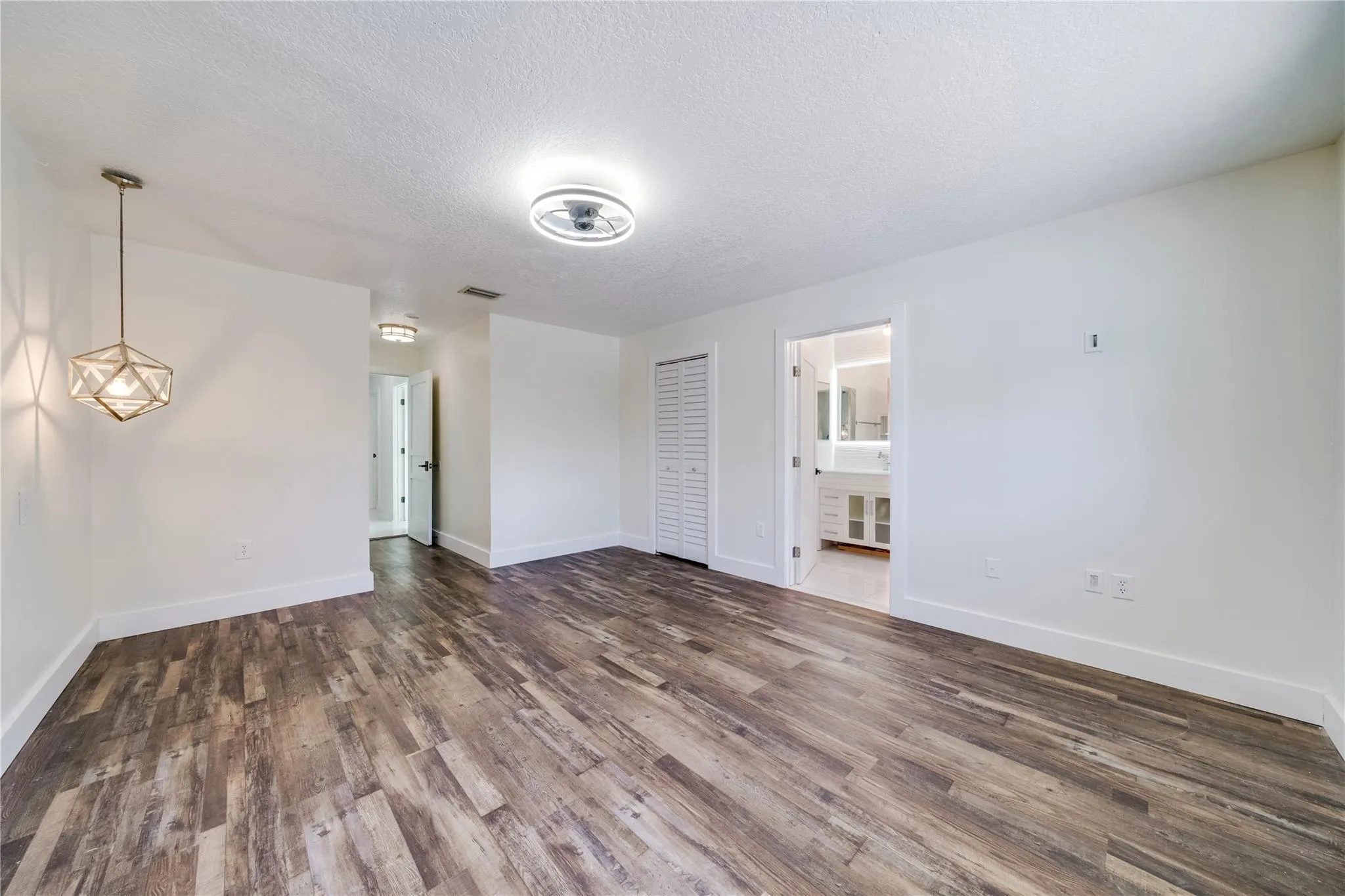 16200 SW 286th St