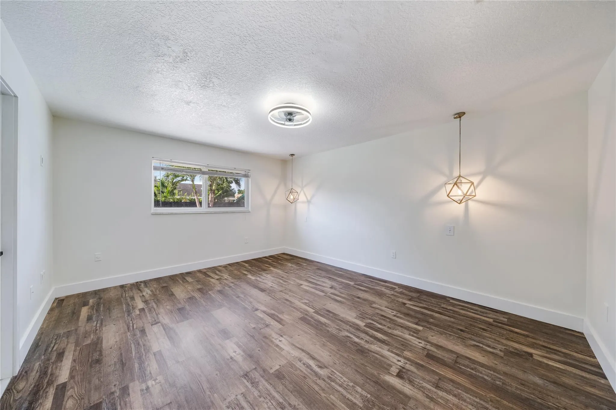 16200 SW 286th St