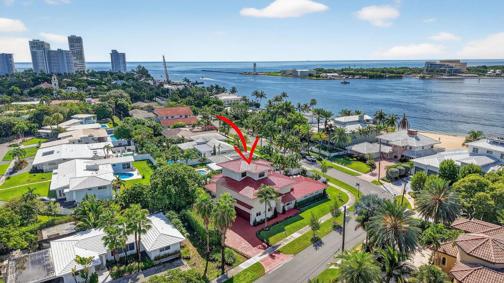 2024 Harbourview Drive