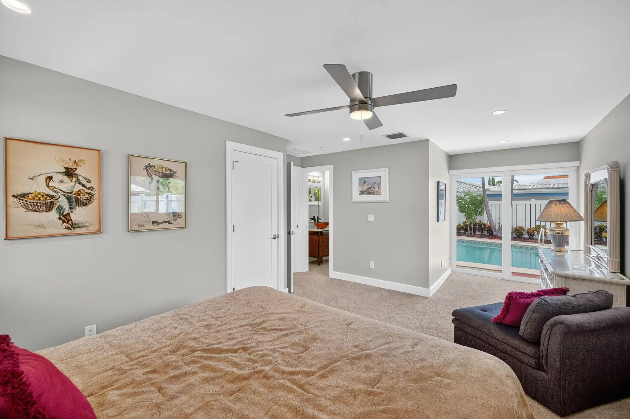 2024 Harbourview Drive