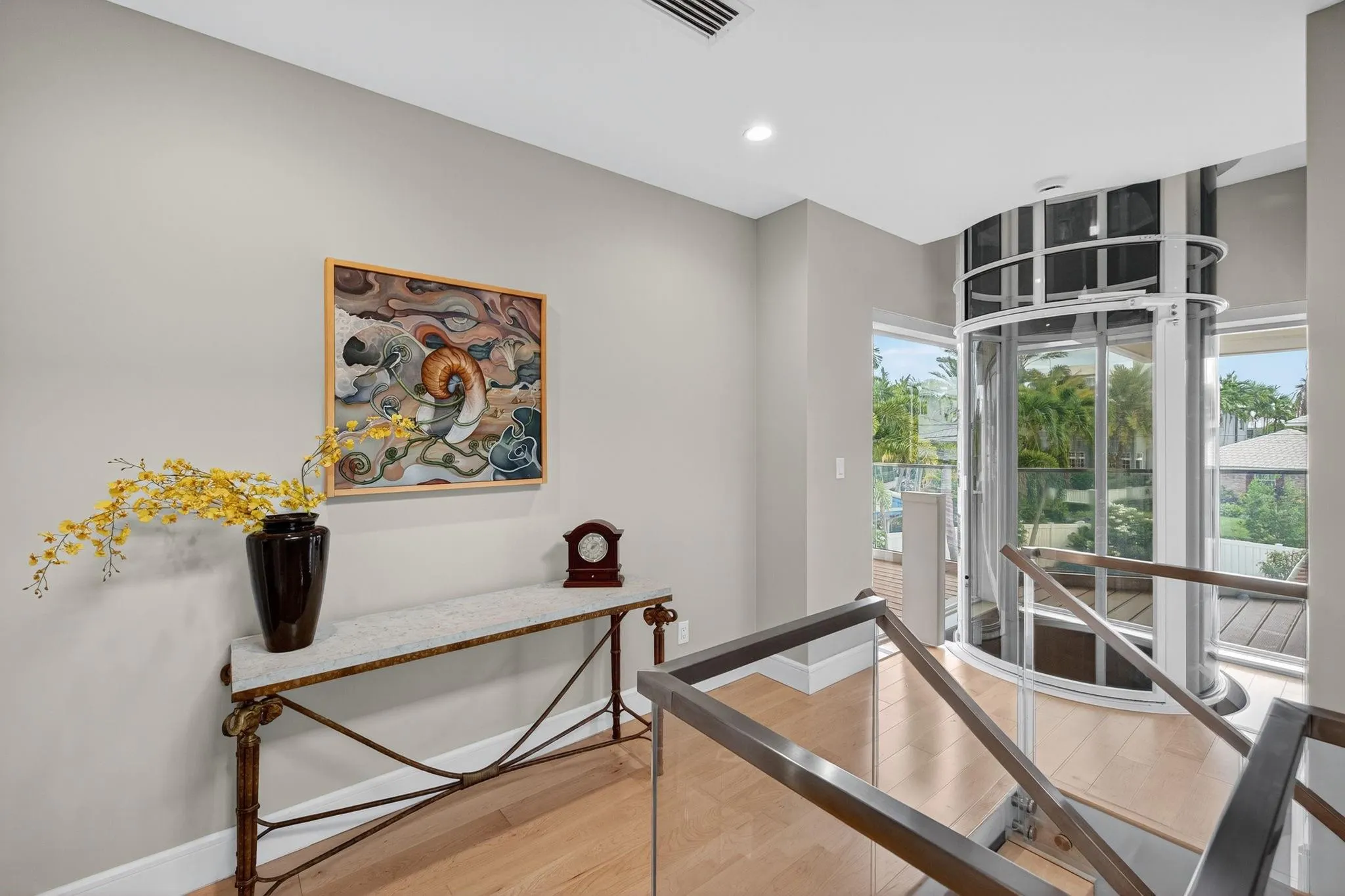 2024 Harbourview Drive