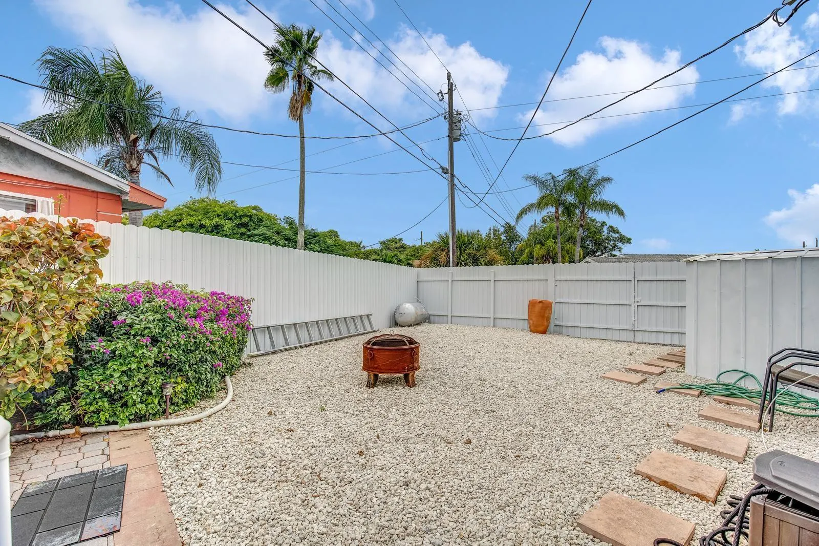 600 SW 14th Pl
