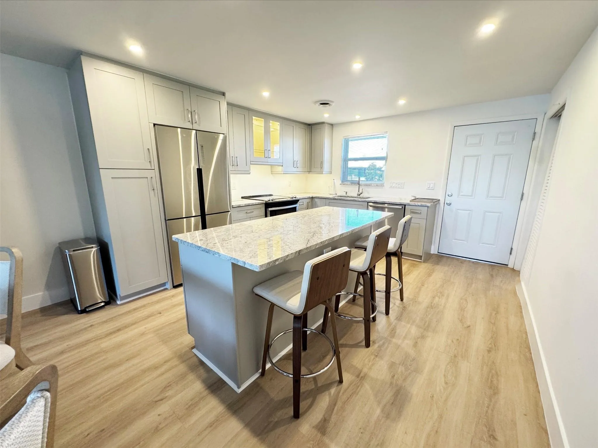 2330 NE 36th Street, #11