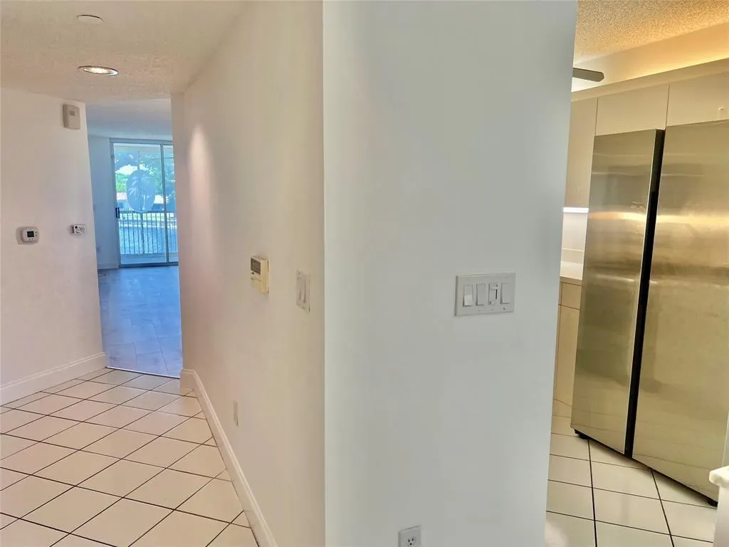 9587 Weldon Cir, #B204