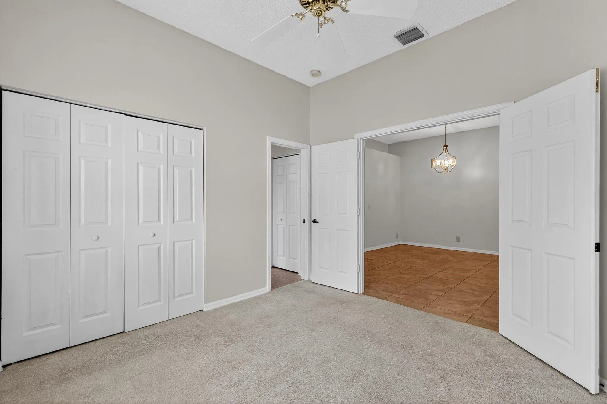 7280 SE Magellan Lane