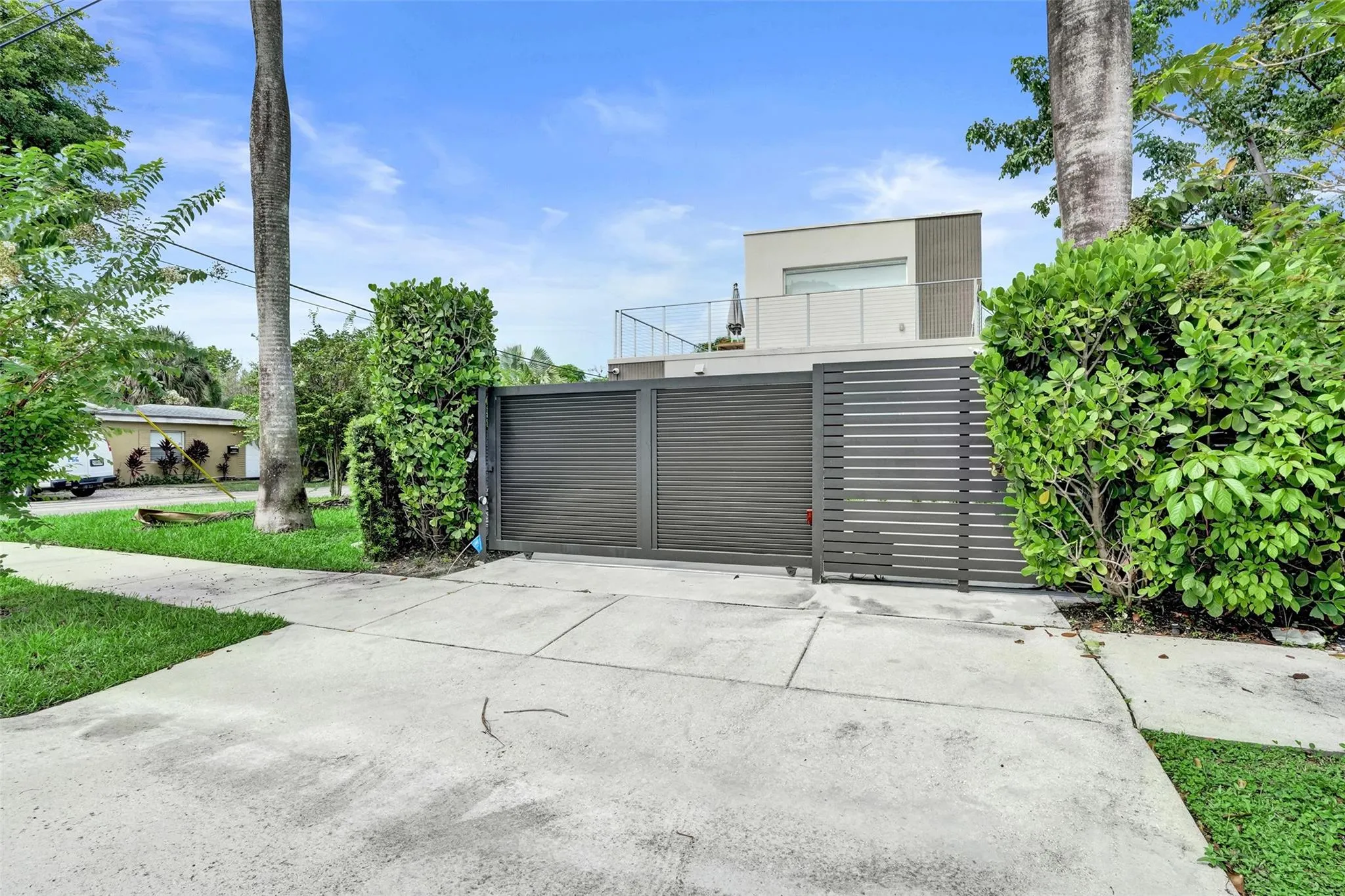 1601 NW 6th Ave