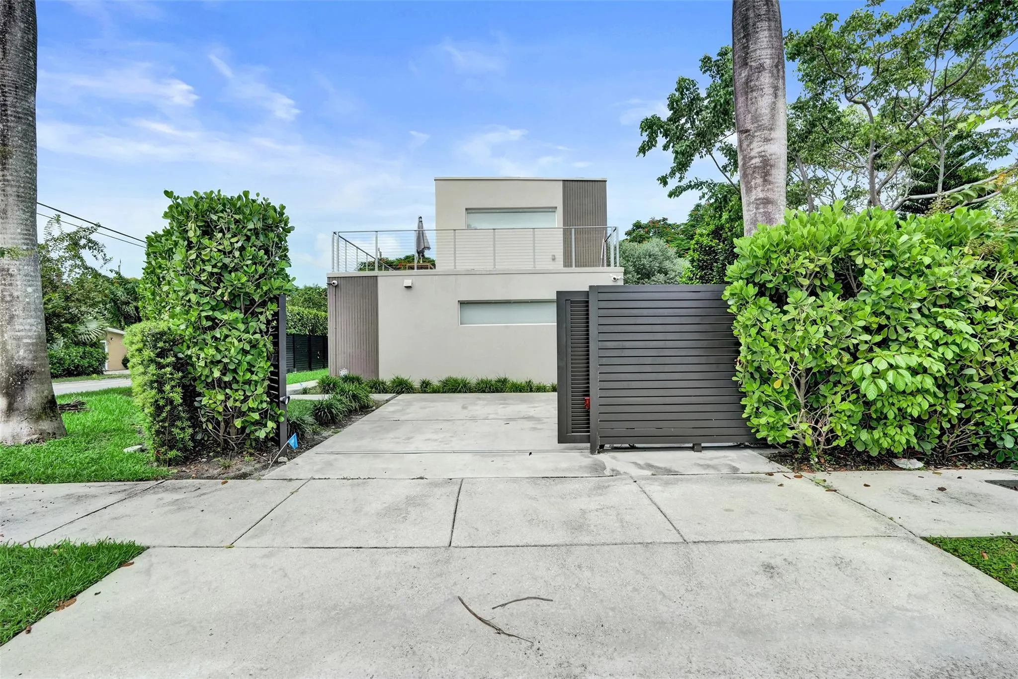 1601 NW 6th Ave