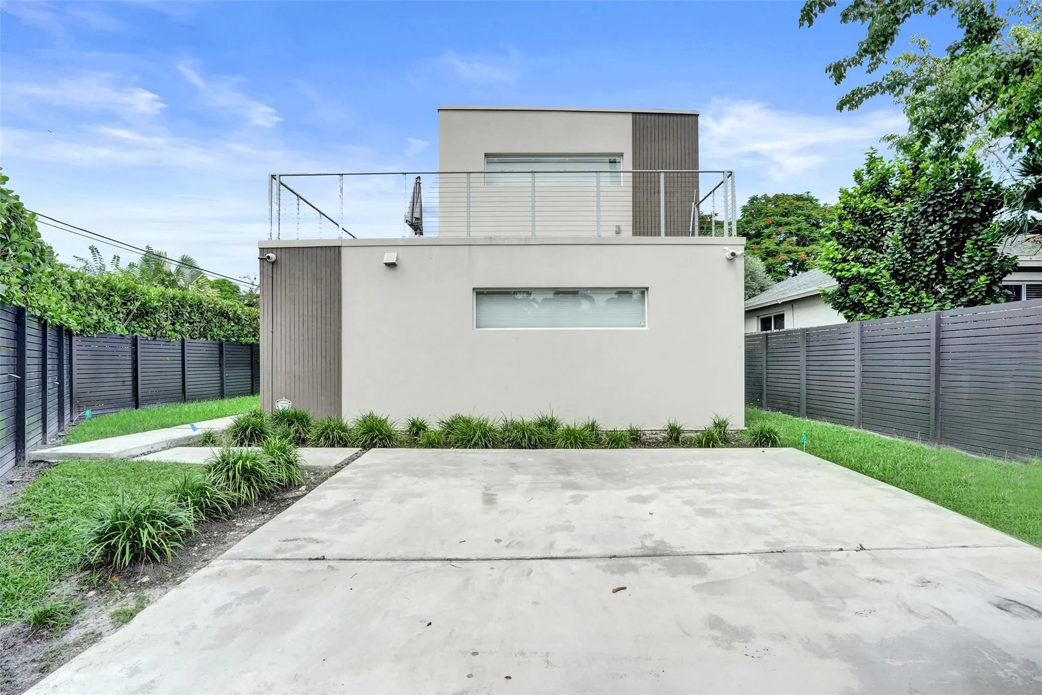 1601 NW 6th Ave