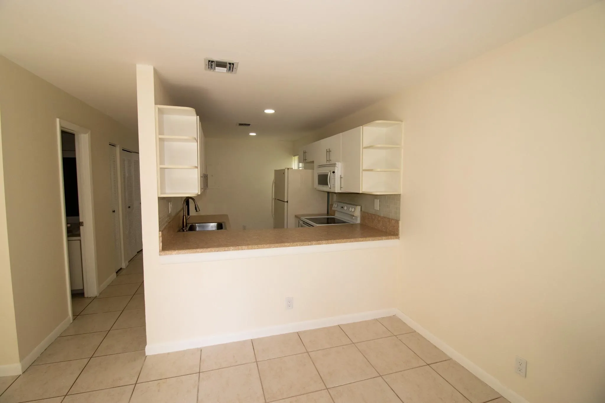 9732 NW 14th St, #39