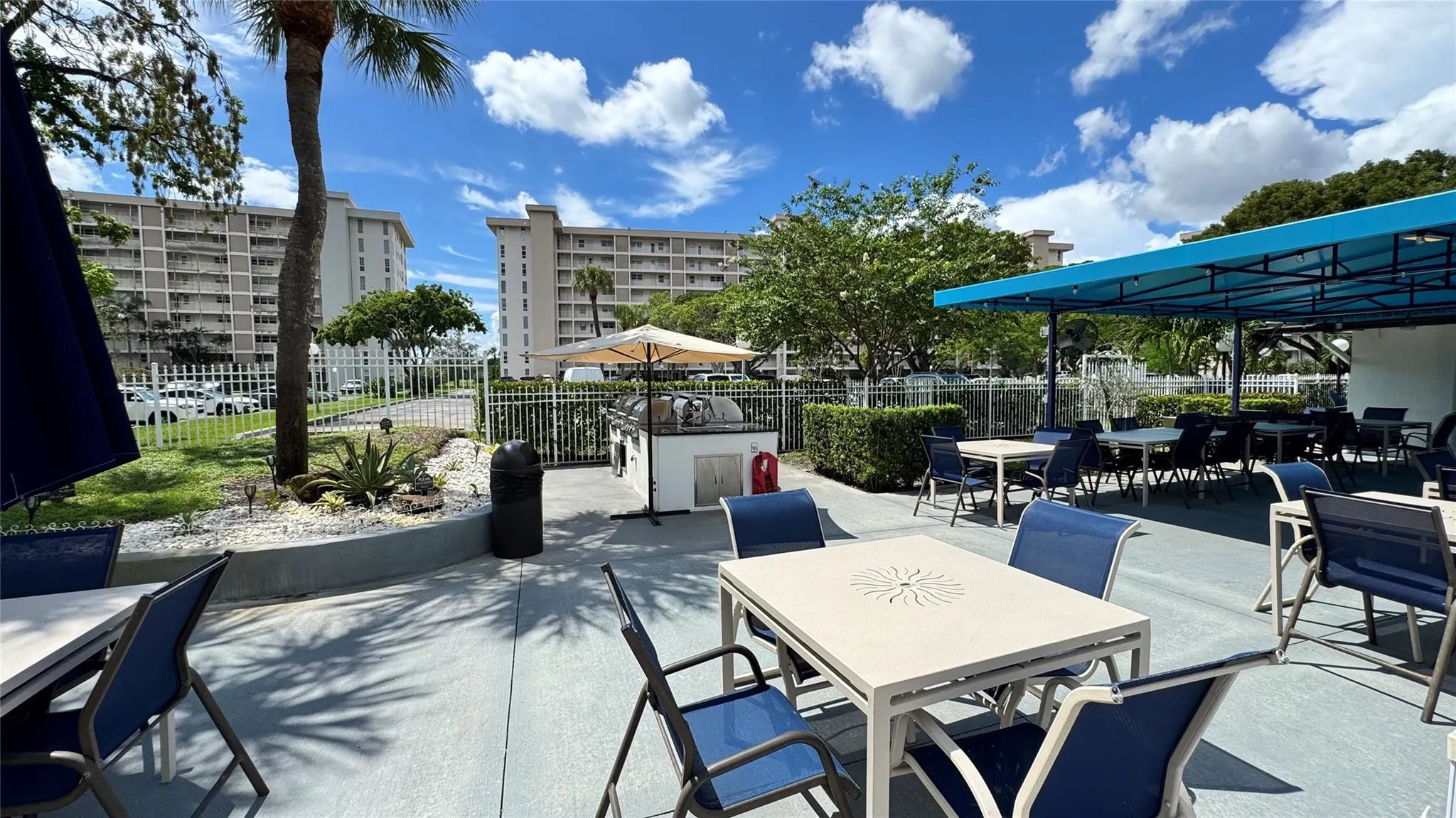 2650 S Course Dr, #401