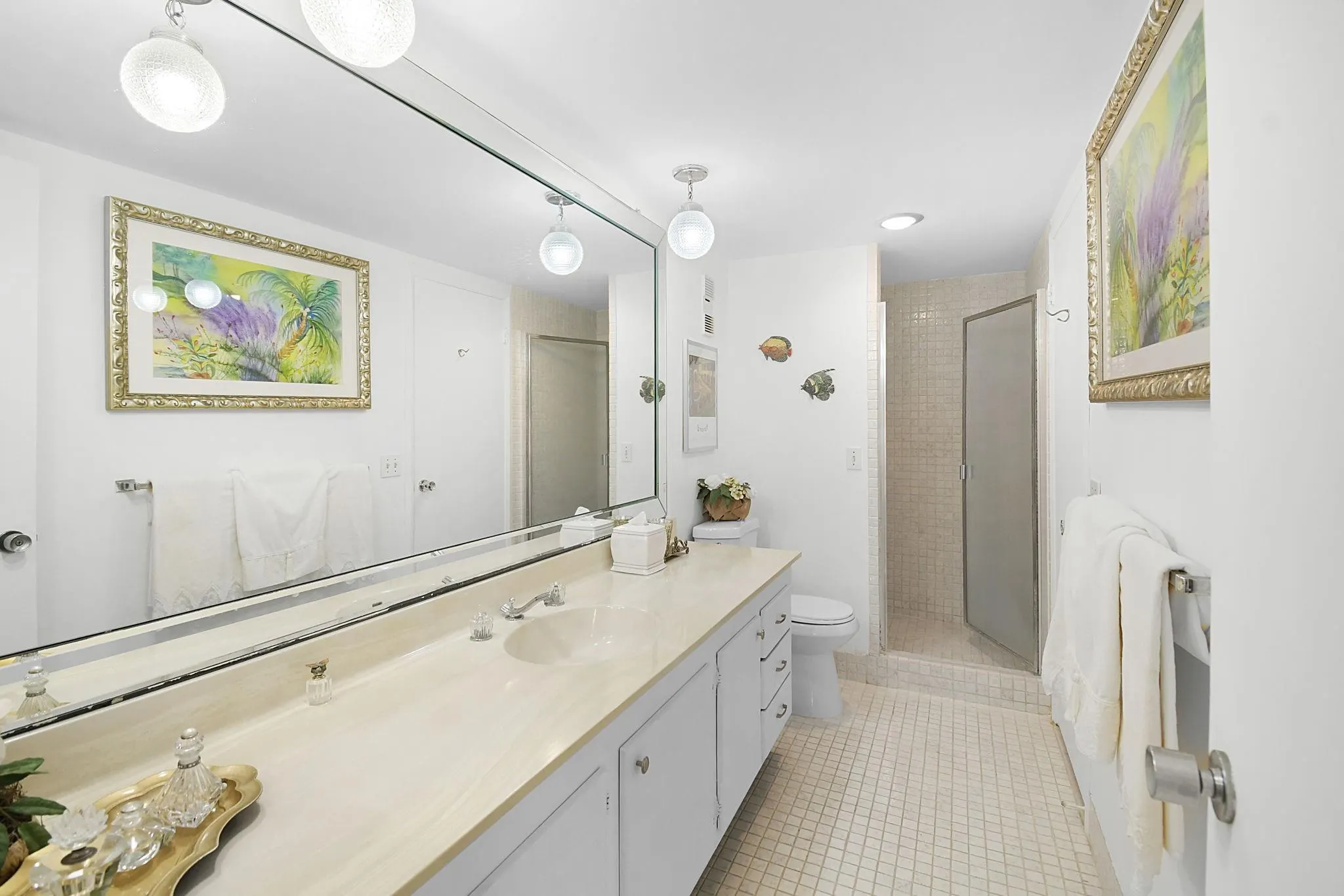3412 NE Causeway Blvd, #103