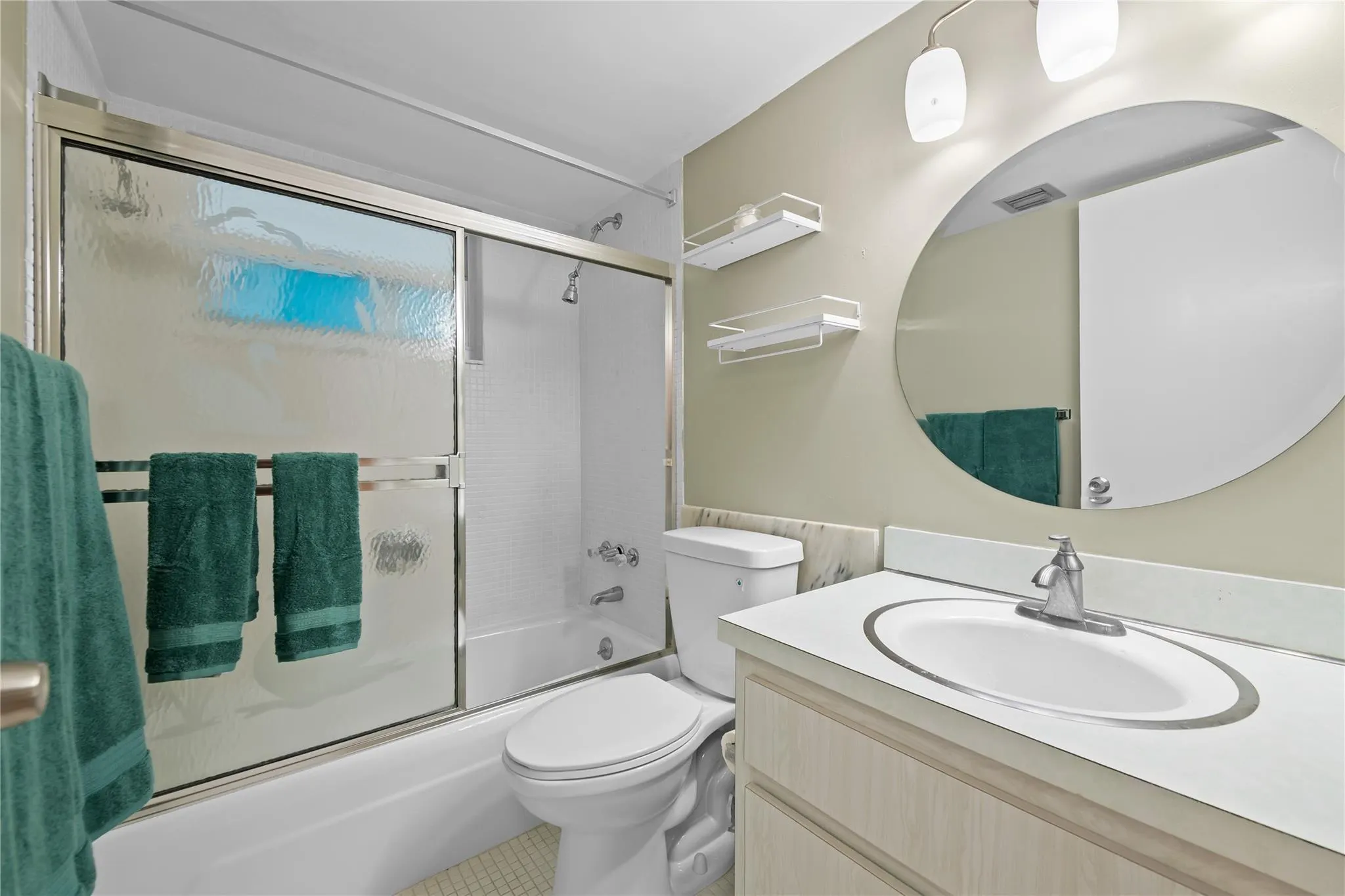 201 N Ocean Blvd, #611