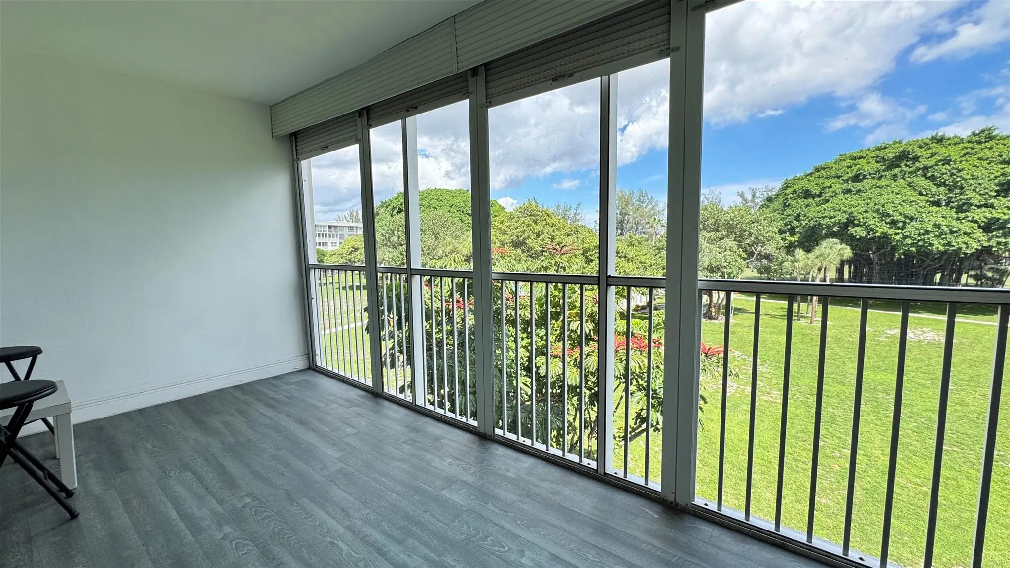 2650 S Course Dr, #401