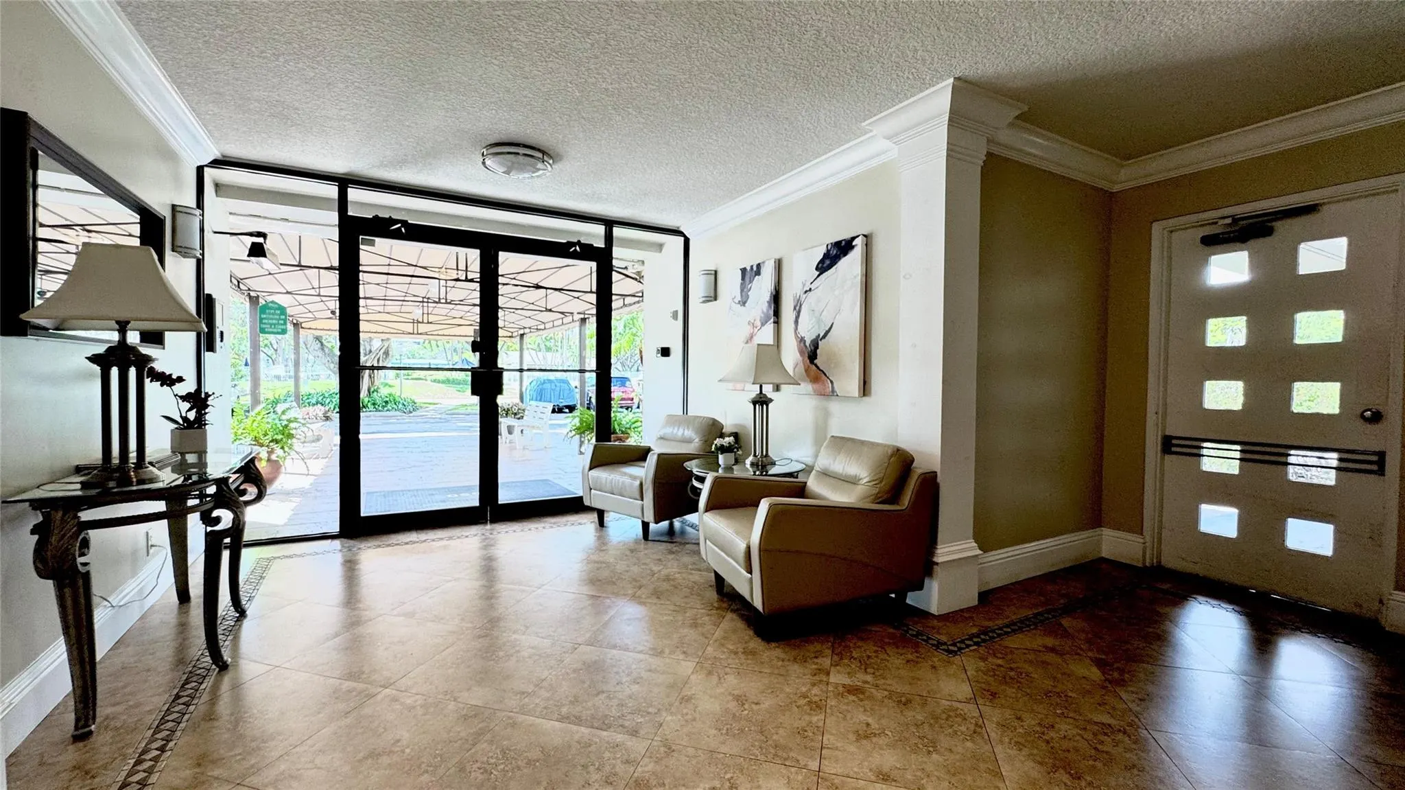 2650 S Course Dr, #401