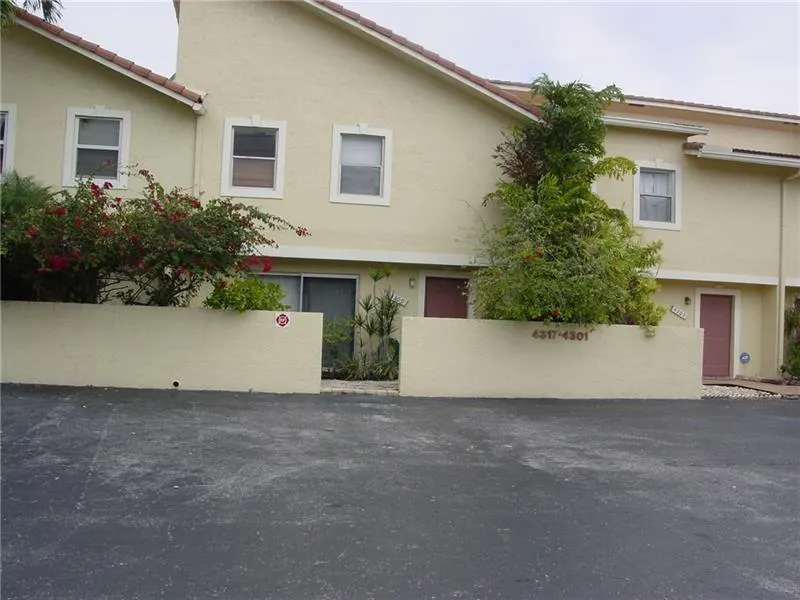4309 Coral Springs Dr, #2-G