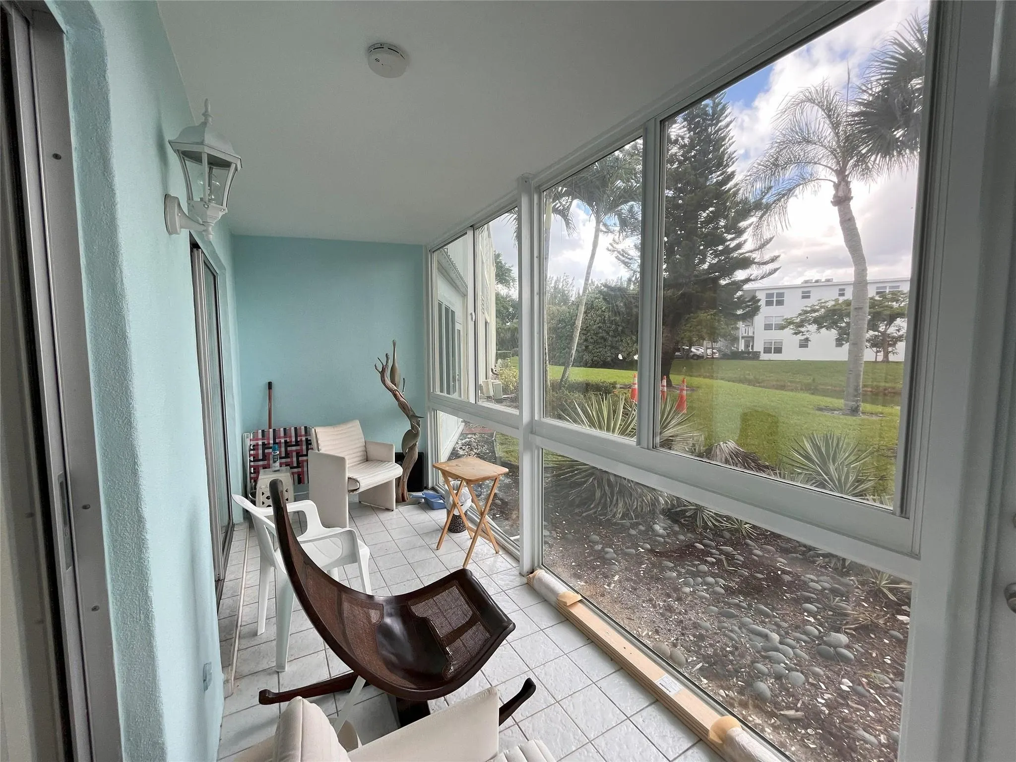 105 Wellington E, #105
