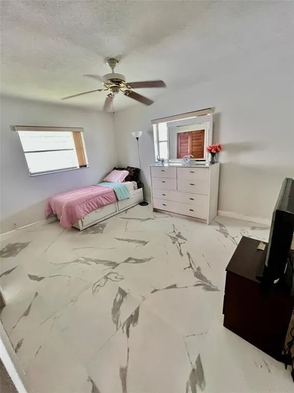 5710 NW 84 Terrace