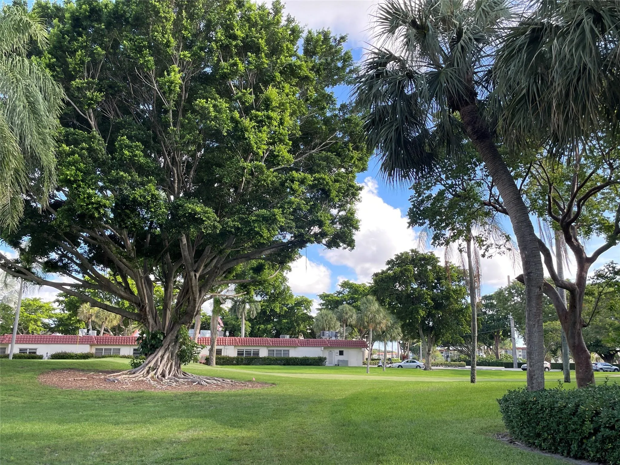 8962 S Hollybrook Blvd, #308