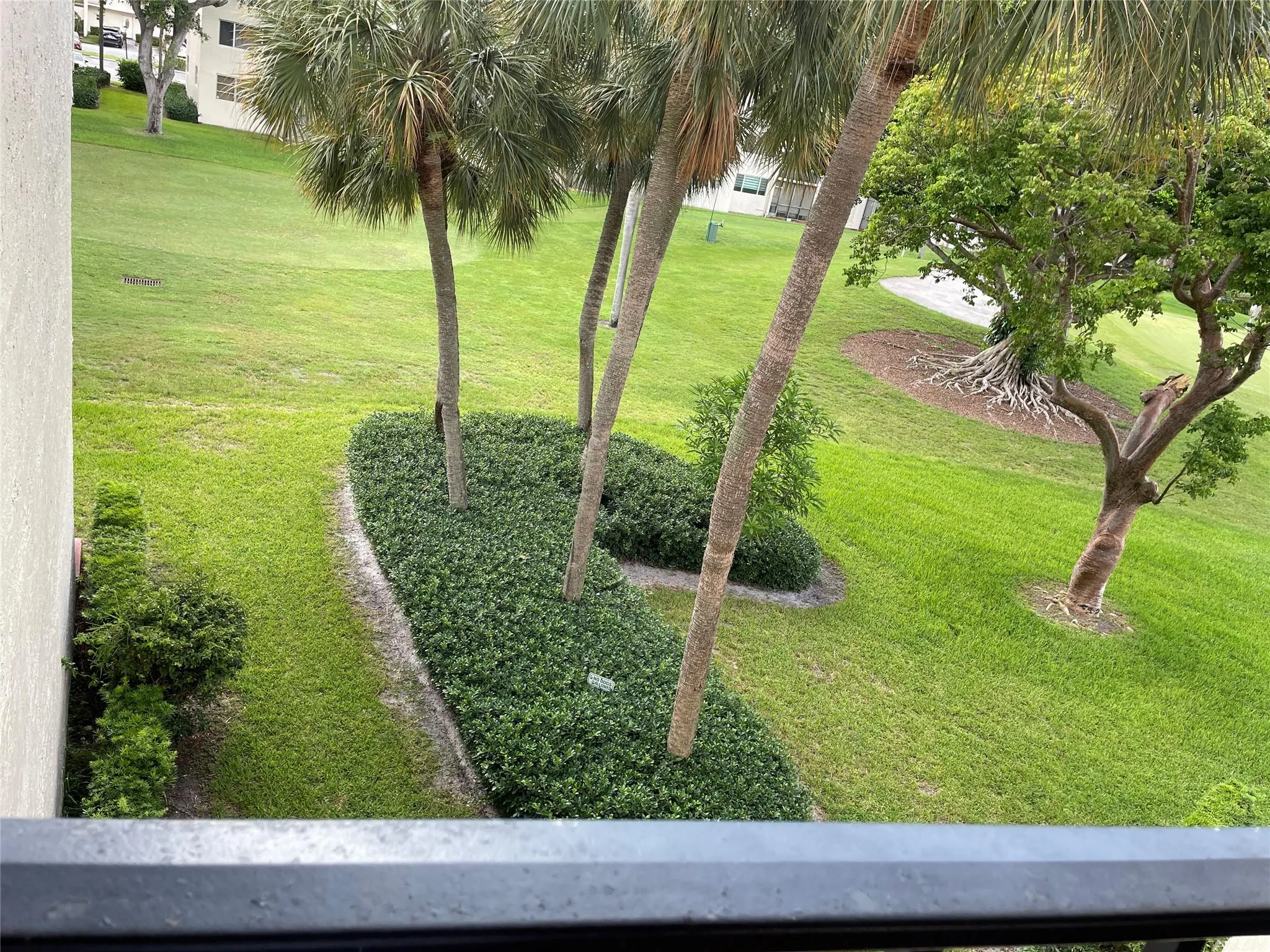 8962 S Hollybrook Blvd, #308