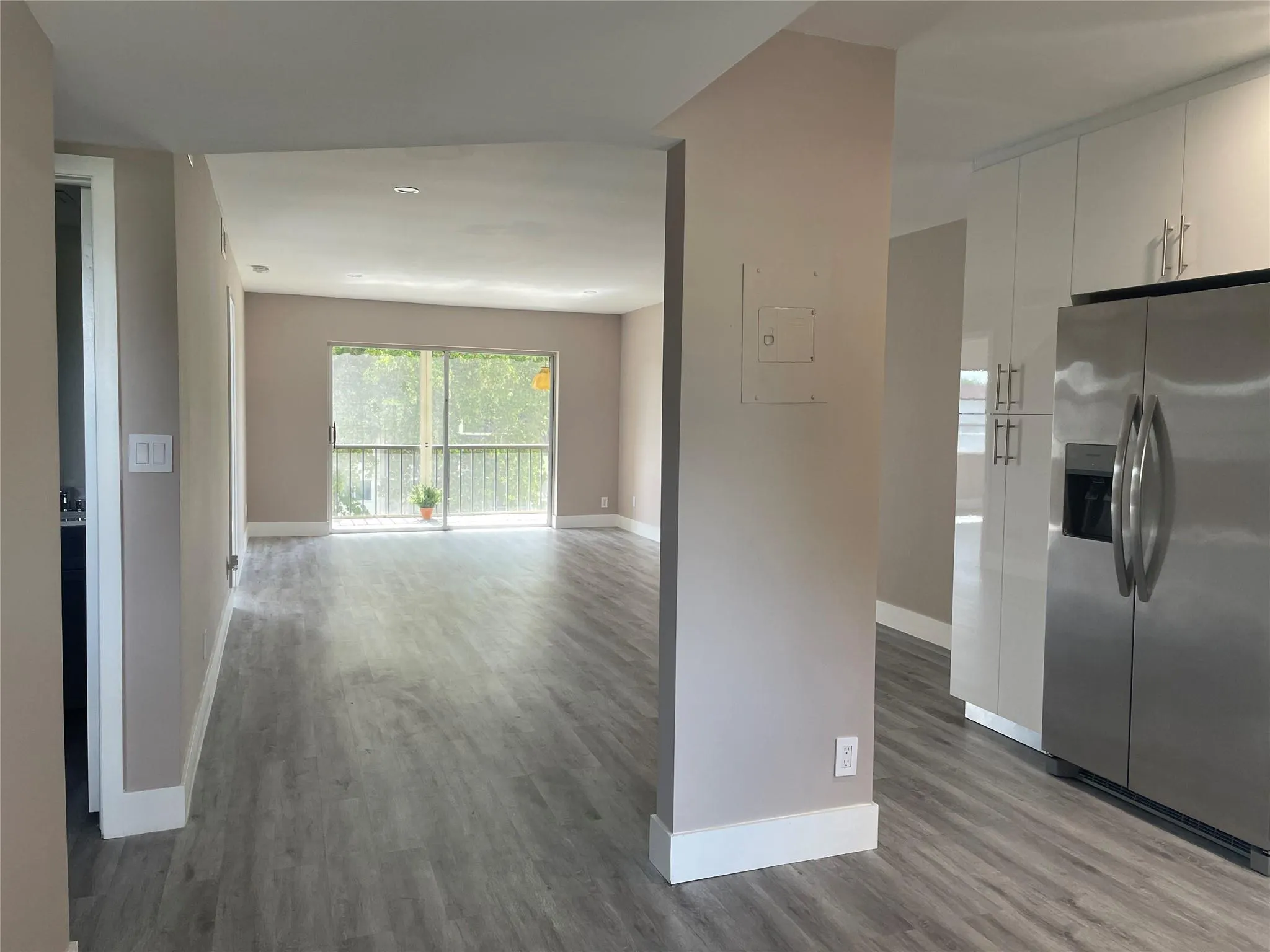 8962 S Hollybrook Blvd, #308