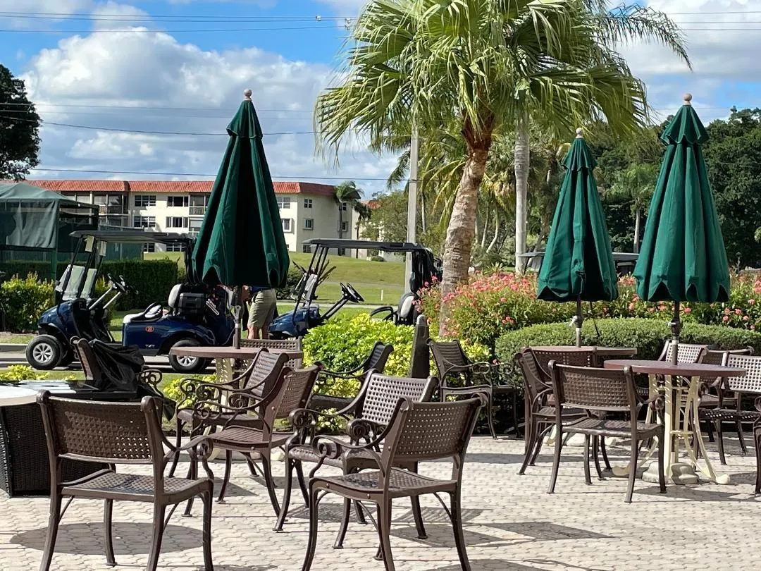 8962 S Hollybrook Blvd, #308