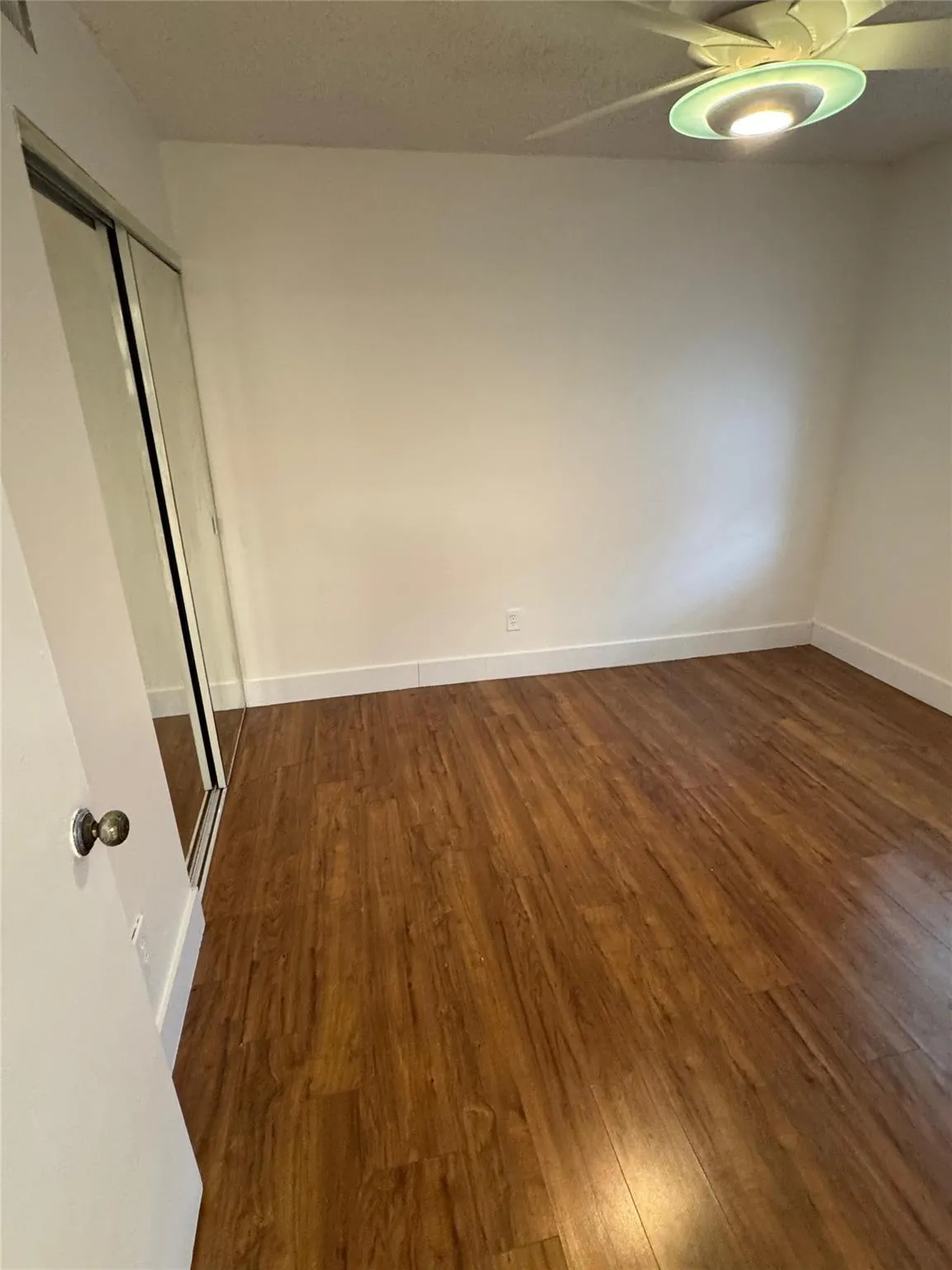 15805 W Waterside Cir, #106