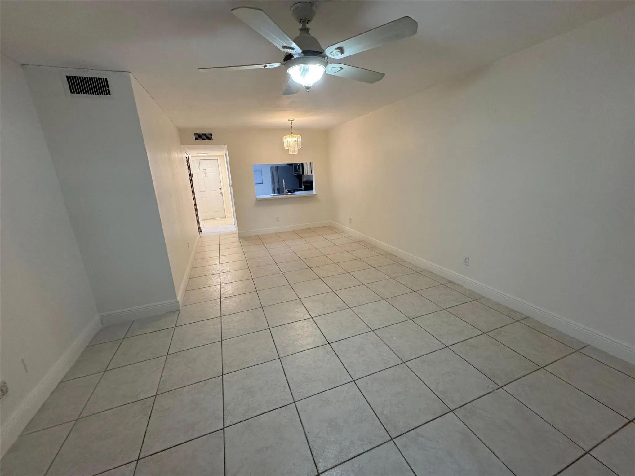 15805 W Waterside Cir, #106
