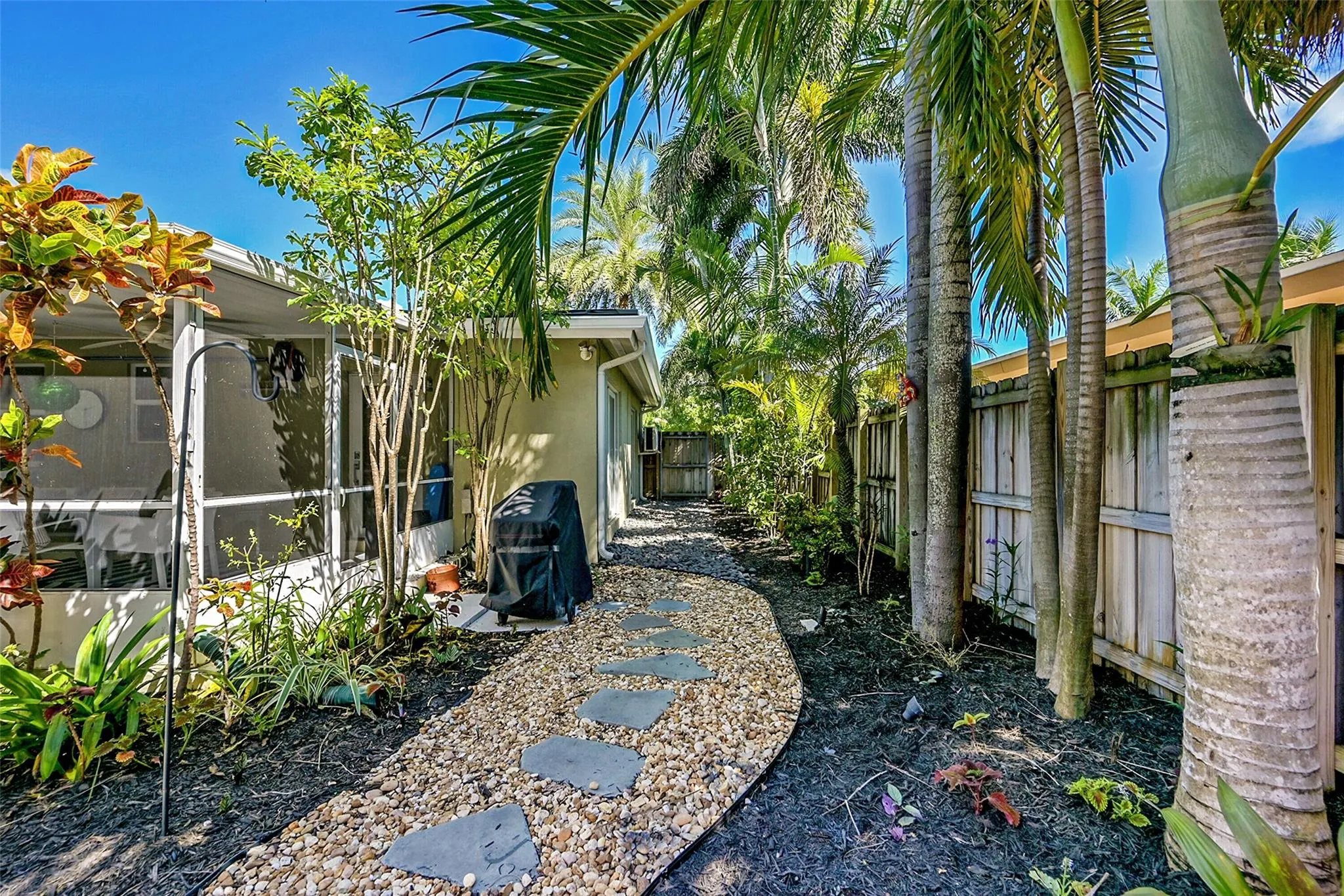 1424 NE 27th Street