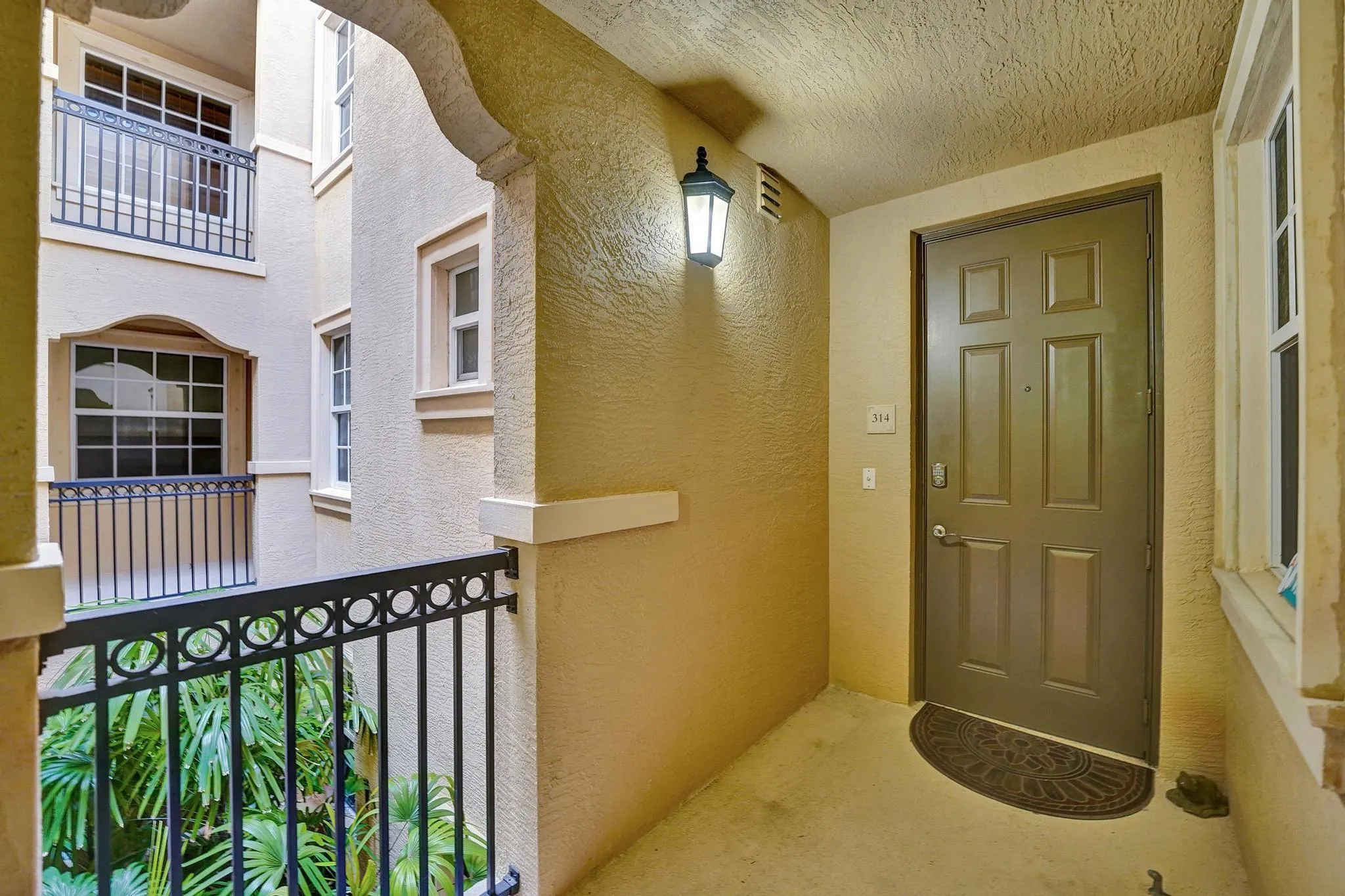 4445 El Mar Dr, #2314