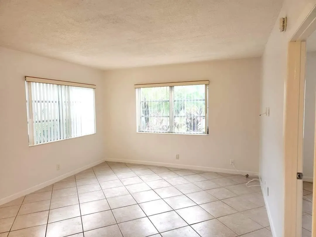 669 W Oakland Park Blvd, #118-B