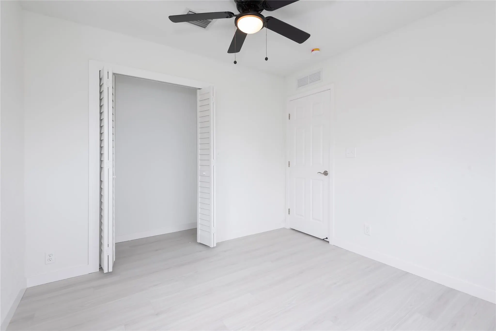 713 SW 4th Ct
