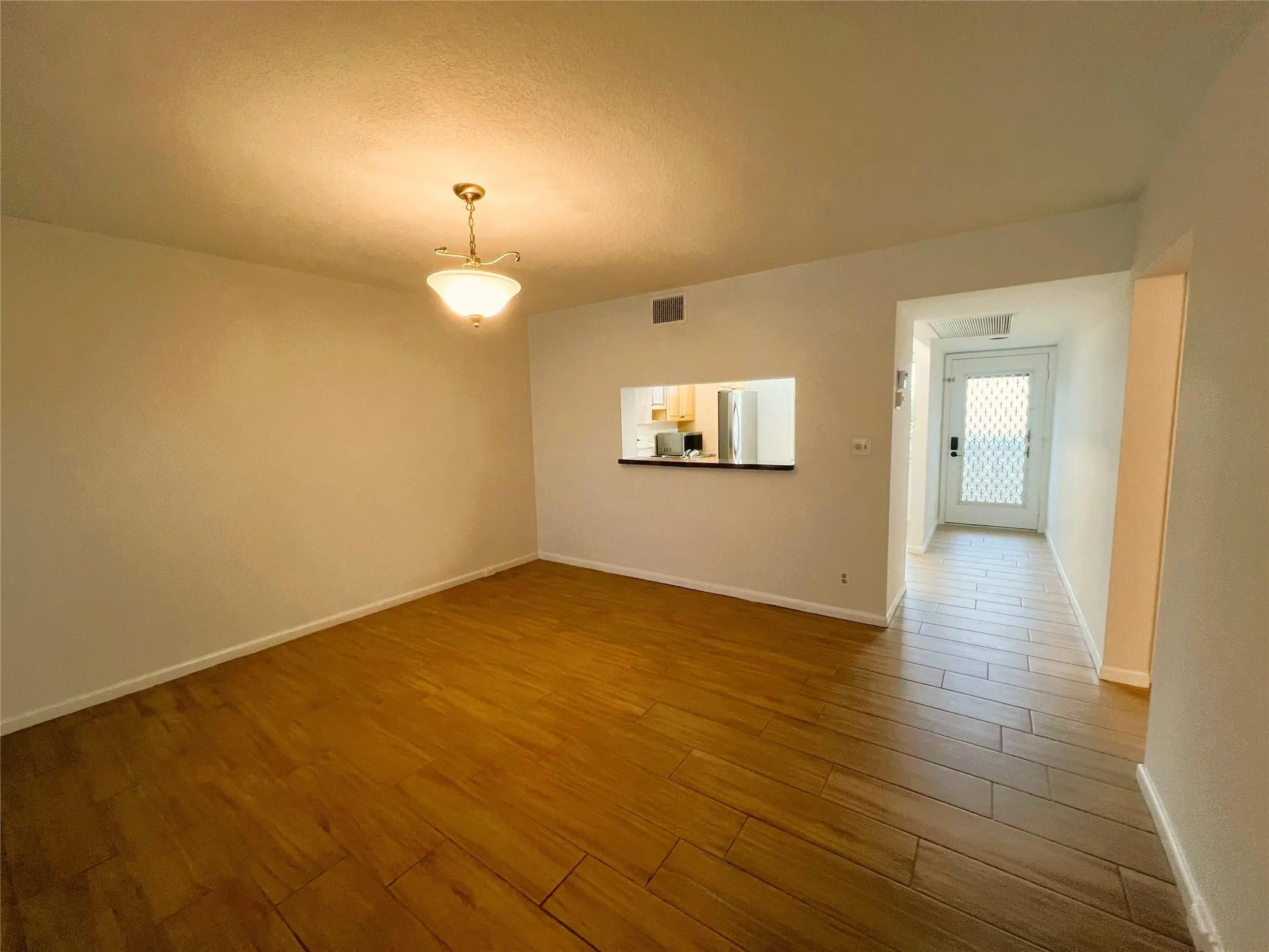 3304 Aruba Way, #L-4