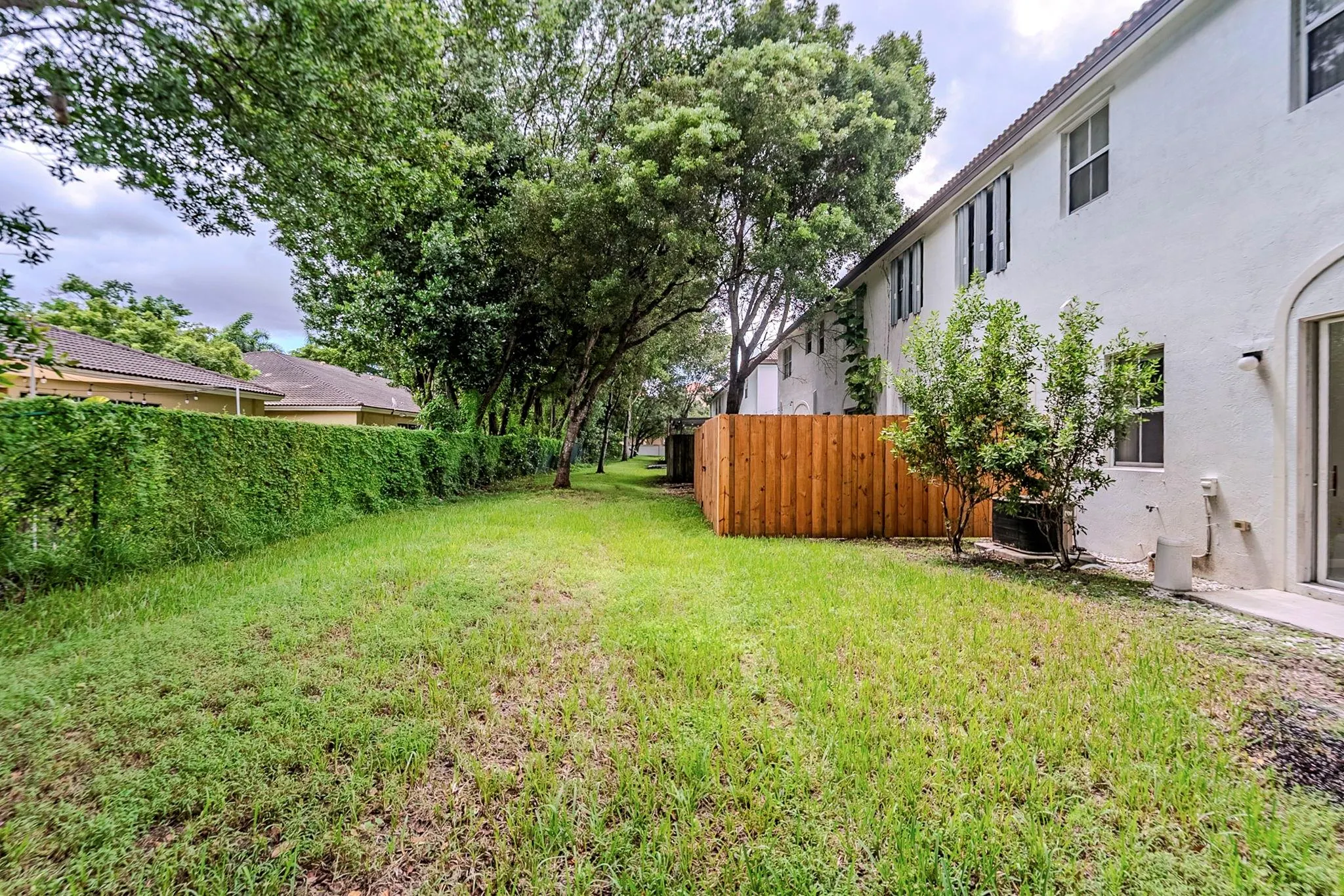 1137 NE 31st Ter