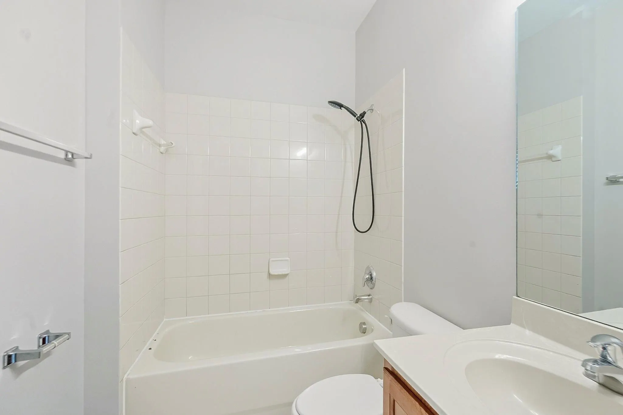 1137 NE 31st Ter