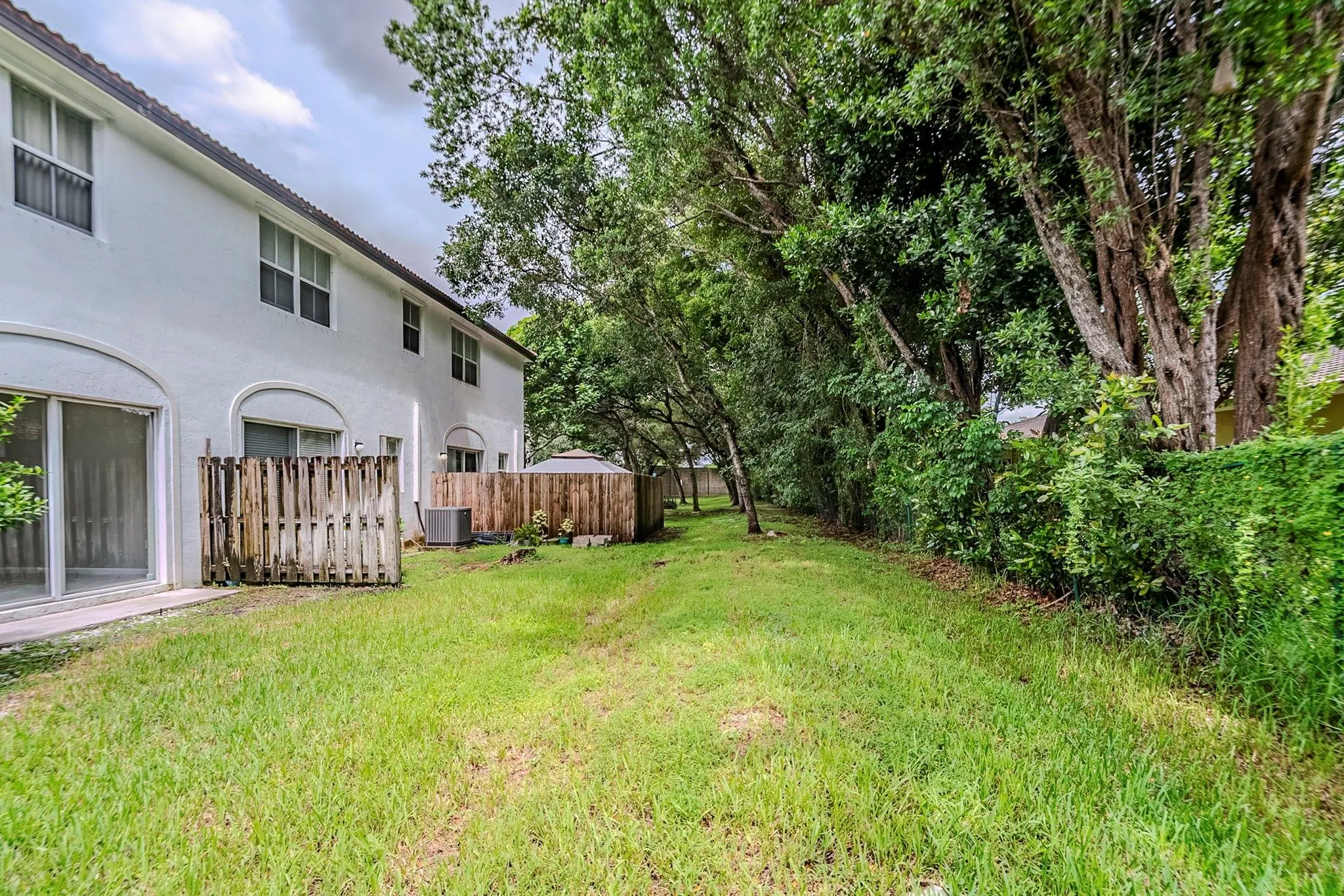 1137 NE 31st Ter
