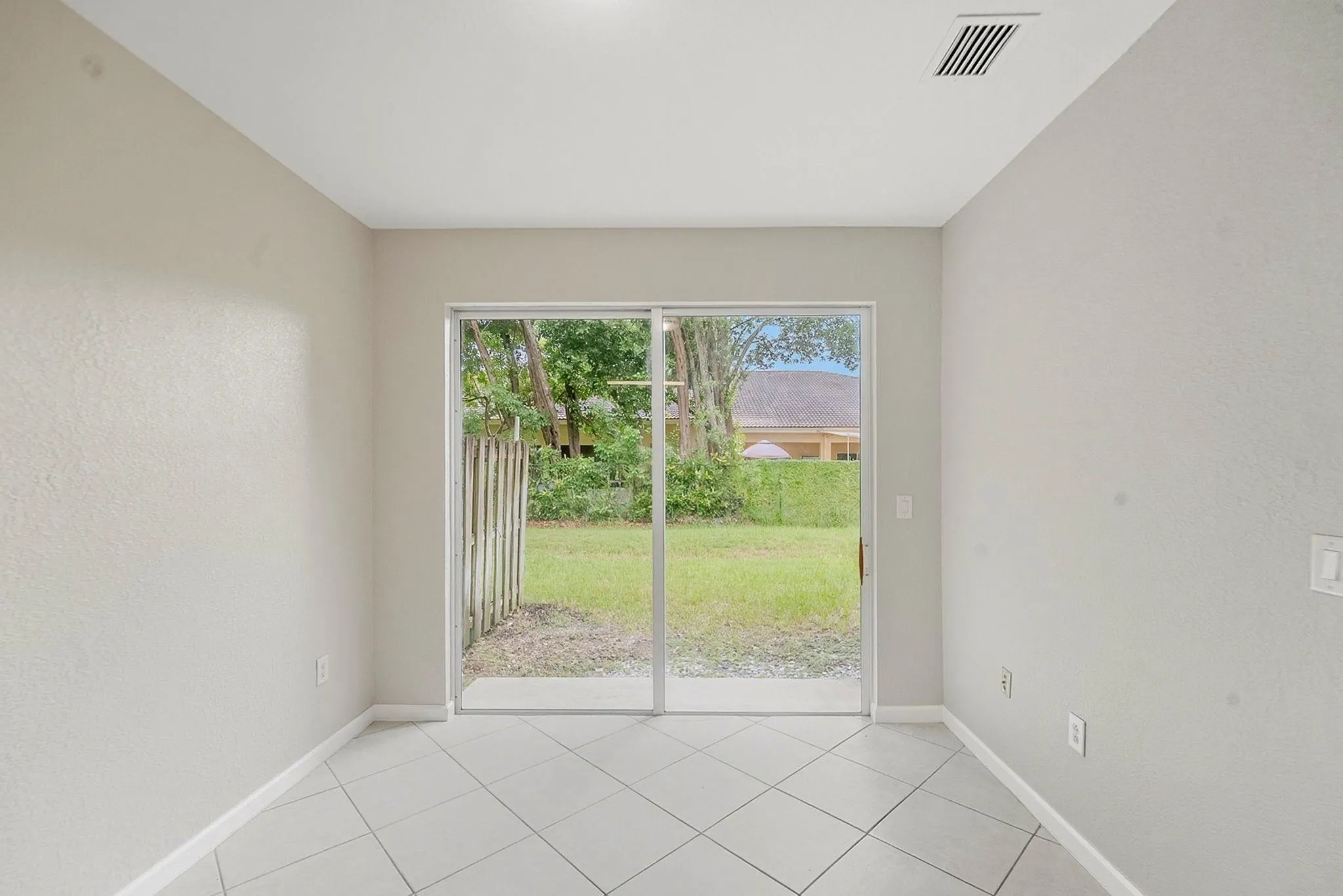 1137 NE 31st Ter