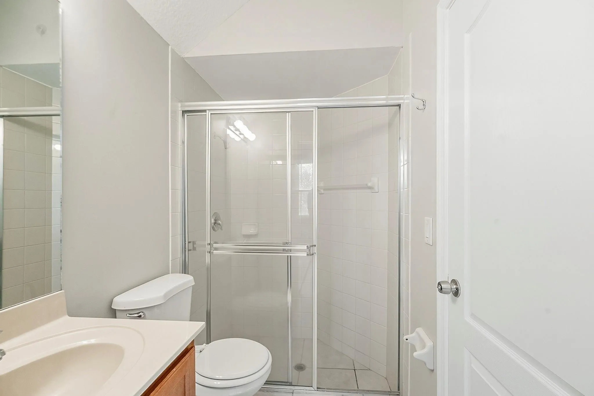 1137 NE 31st Ter
