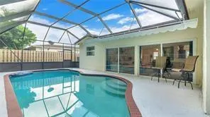 781 SW 49th Ter