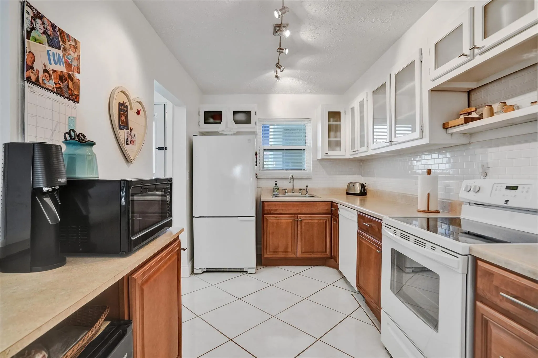 5900 NW 44th St, #602