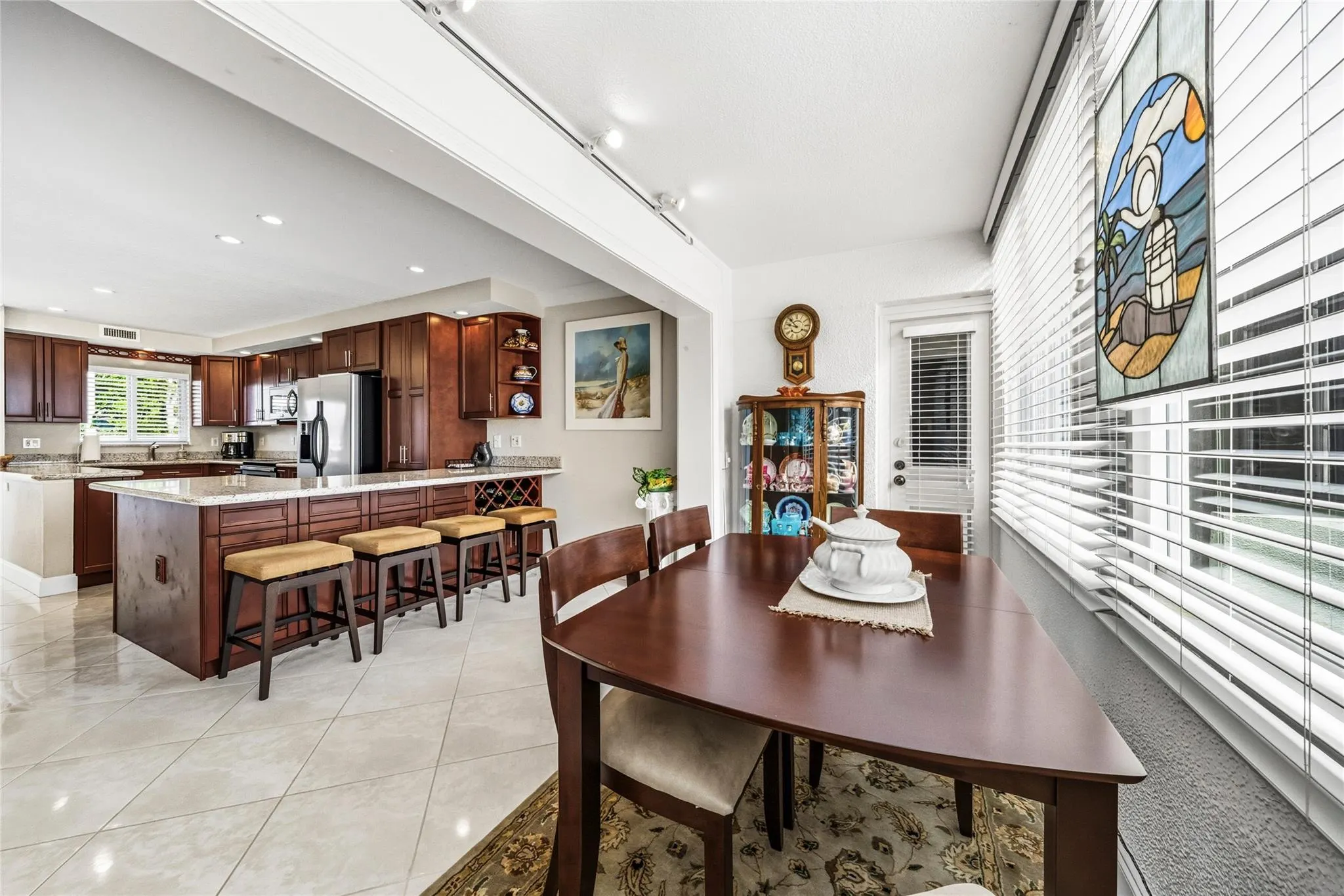 1000 SE 4th St, #117 & 118