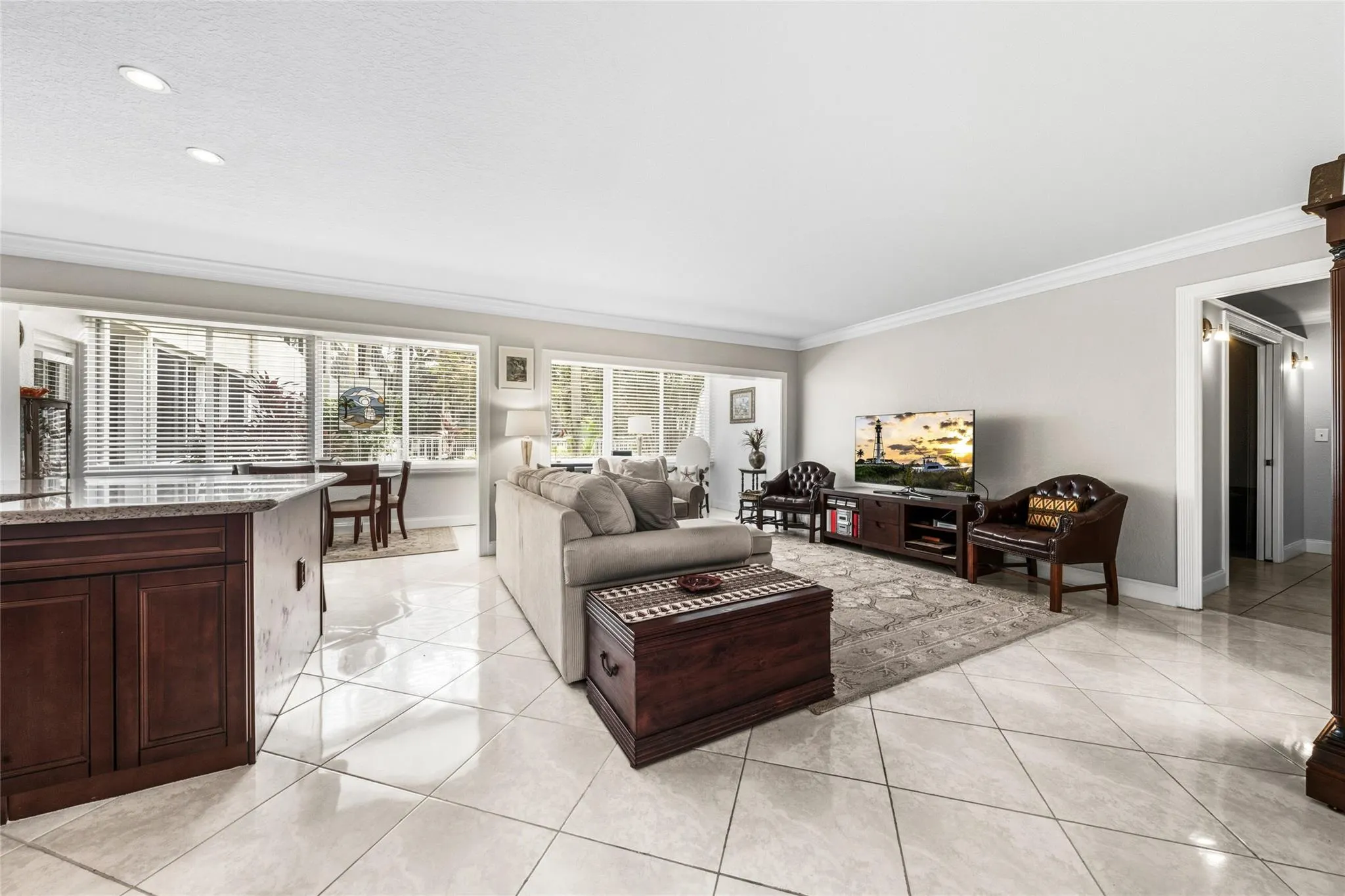 1000 SE 4th St, #117 & 118