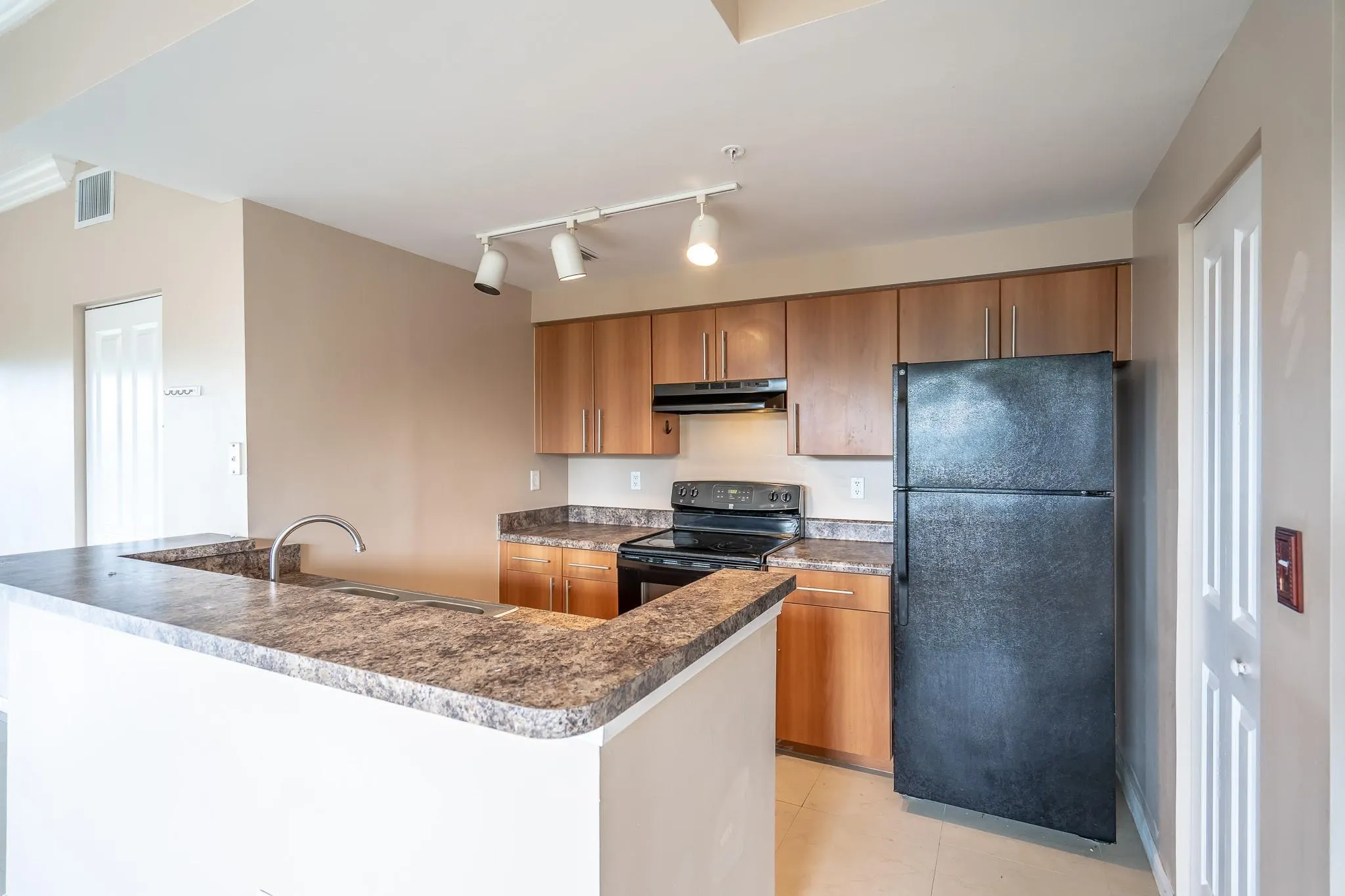 5800 W Sample Rd, #308