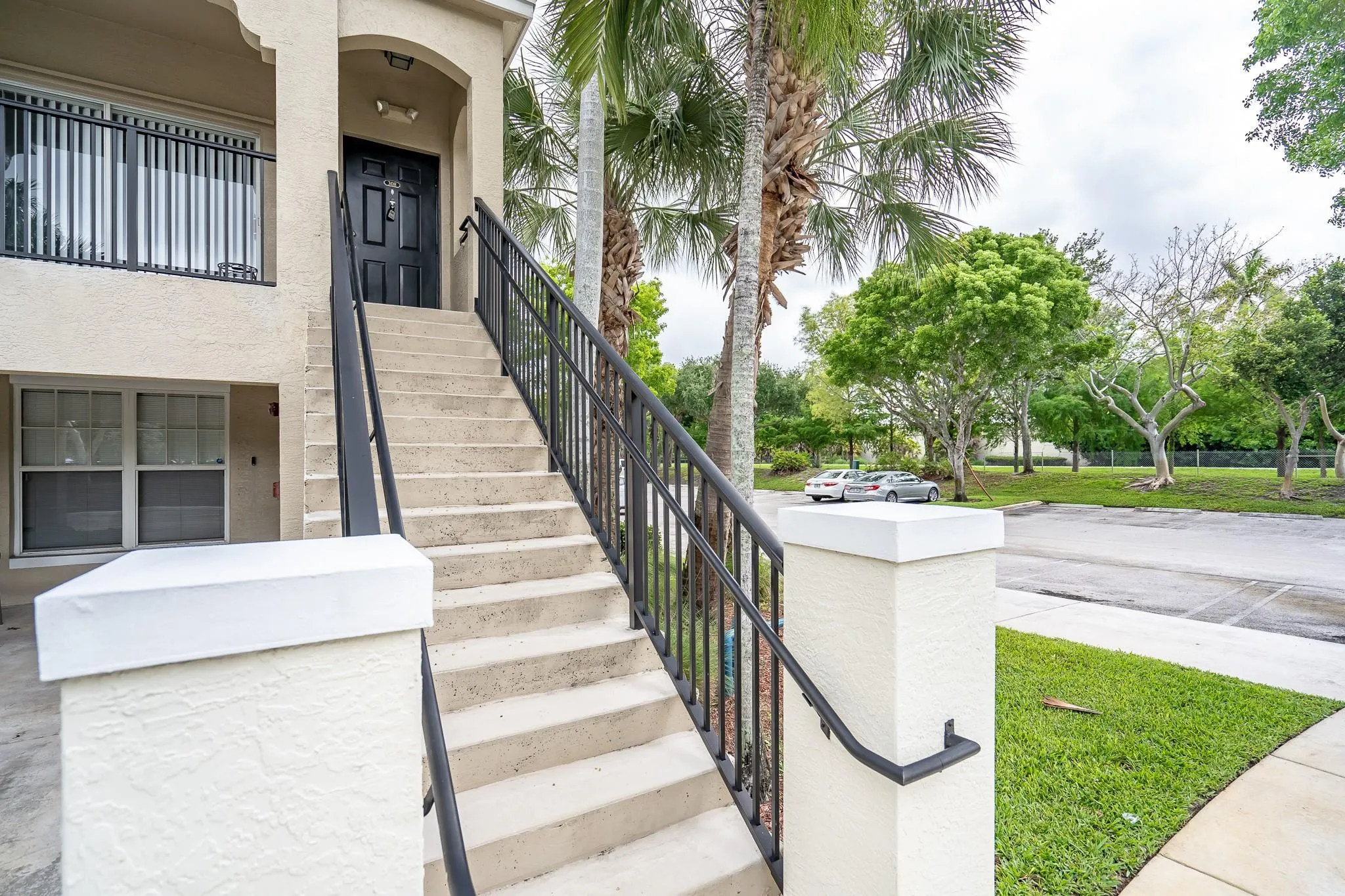 5800 W Sample Rd, #308