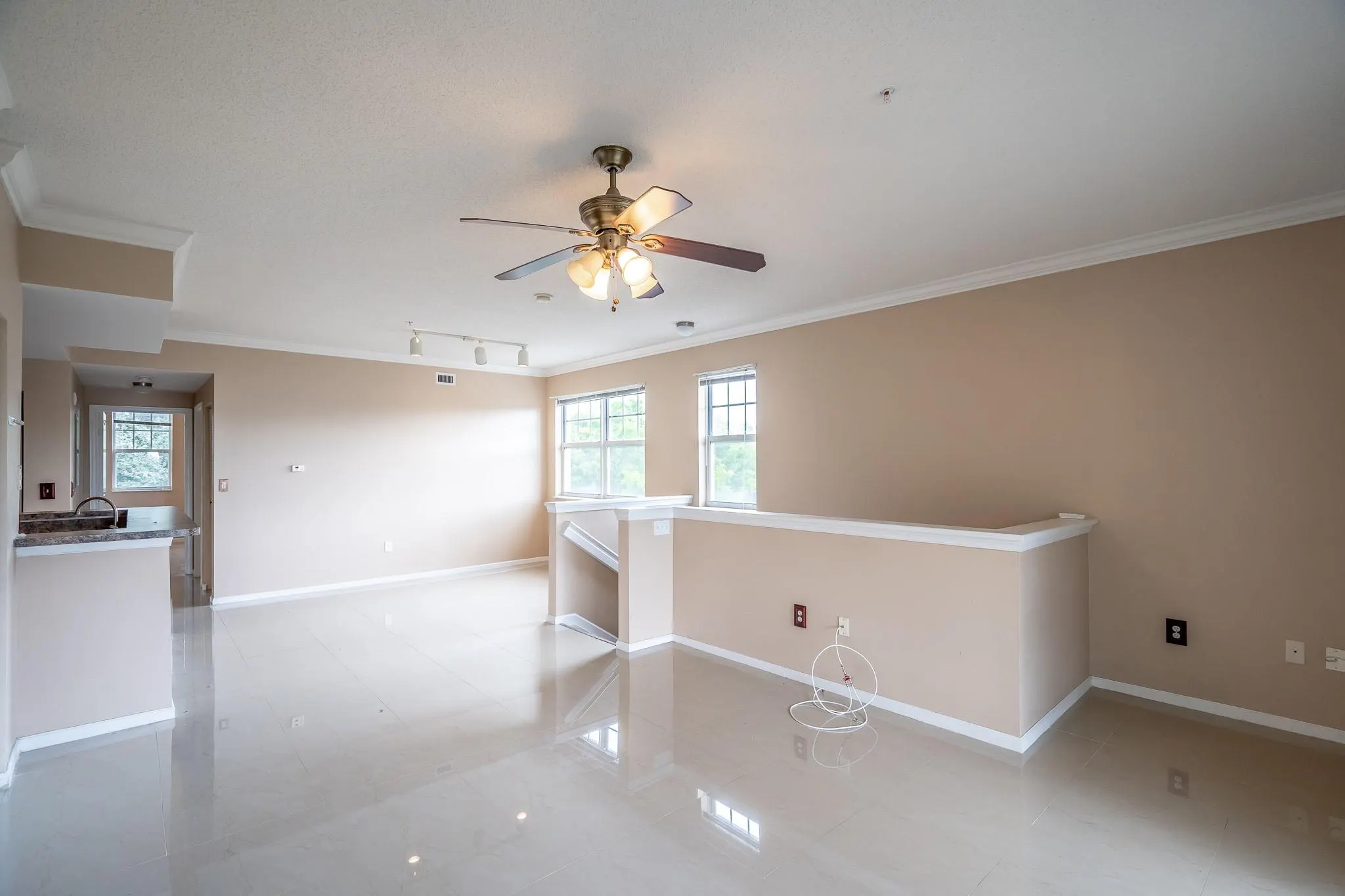 5800 W Sample Rd, #308