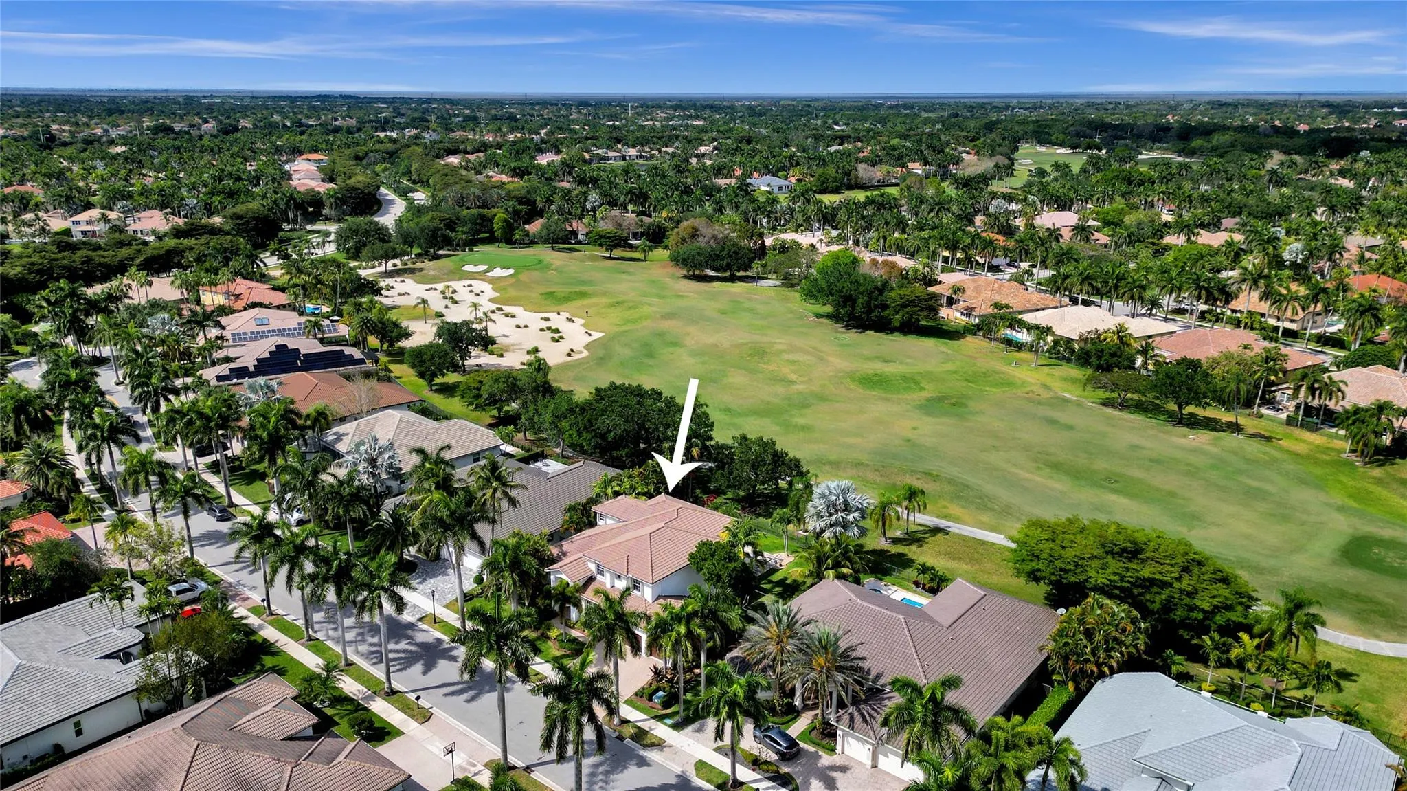2527 Montclaire Cir
