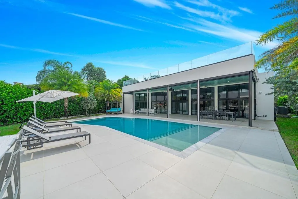 19 Gatehouse Rd