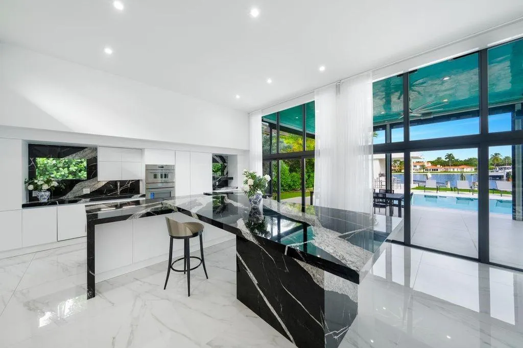 19 Gatehouse Rd