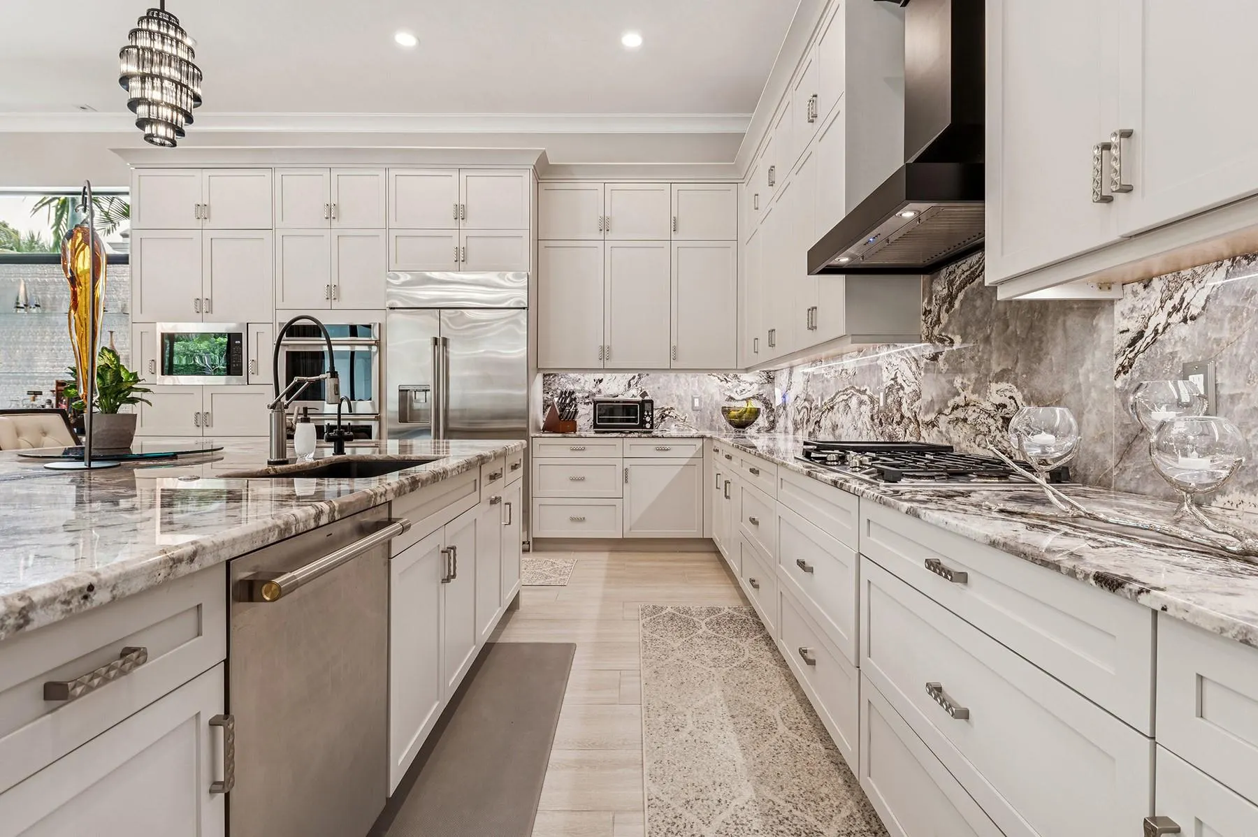 9228 Coral Isles Cir